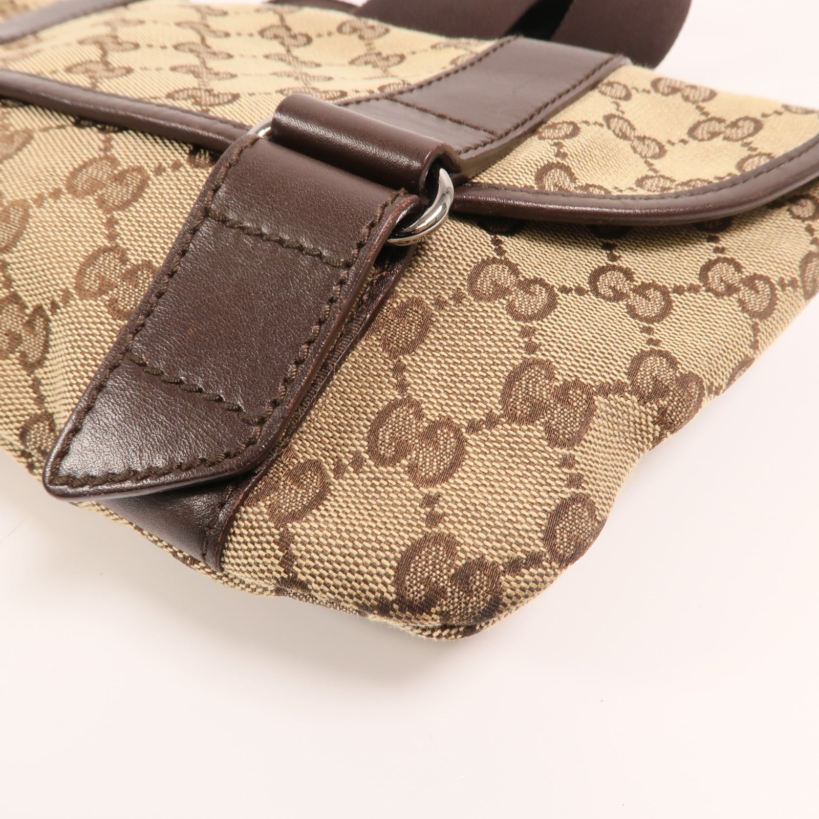 GUCCI GG帆布Waist Bag銀扣腰包