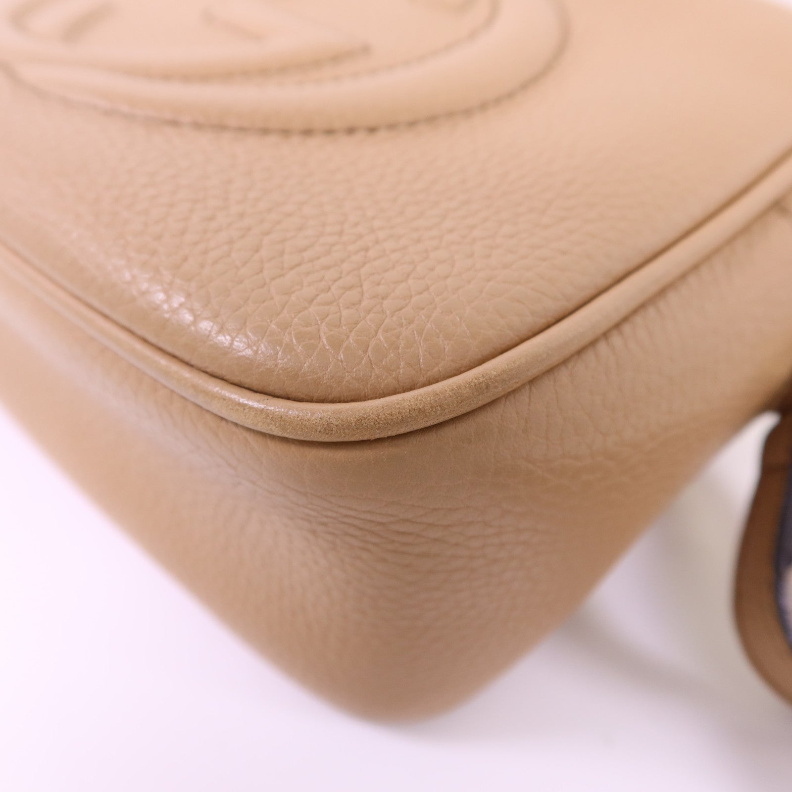 GUCCI 牛皮皮革SOHO Disco金扣肩背袋308364