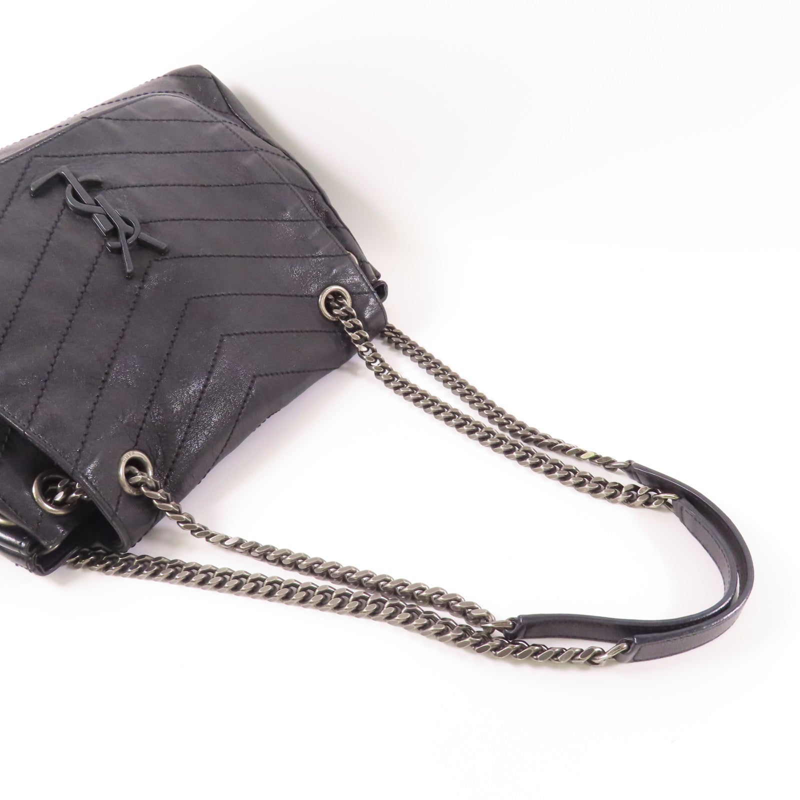 SAINT LAURENT 皮革Nolita Medium鏈帶肩背袋