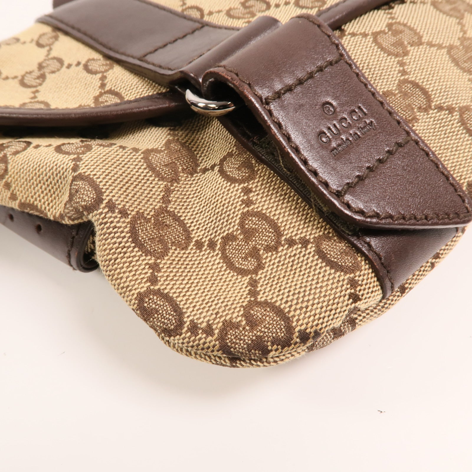 GUCCI GG帆布Waist Bag銀扣腰包