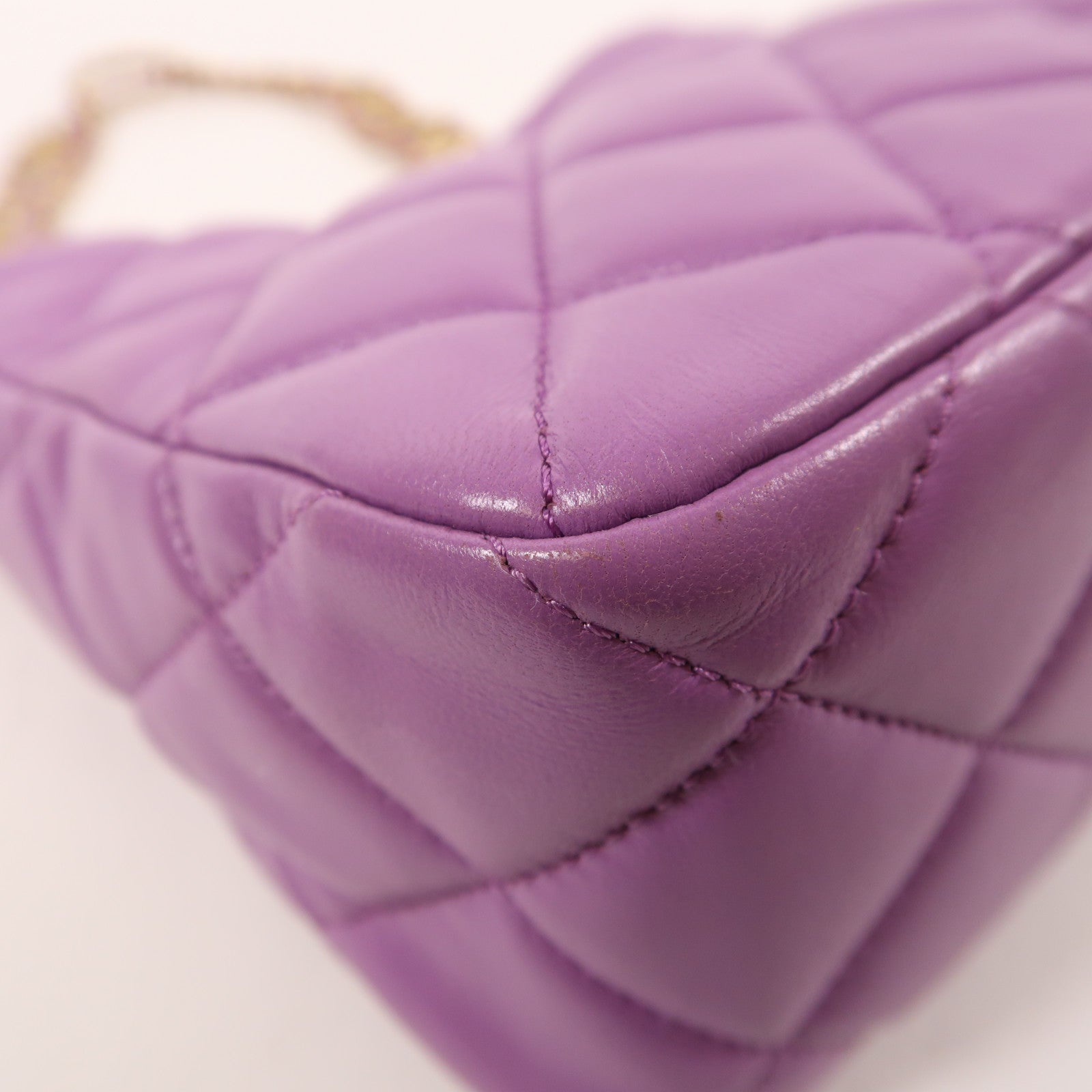 CHANEL 羊皮皮革Pick Me Up Hobo Bag金扣肩背袋