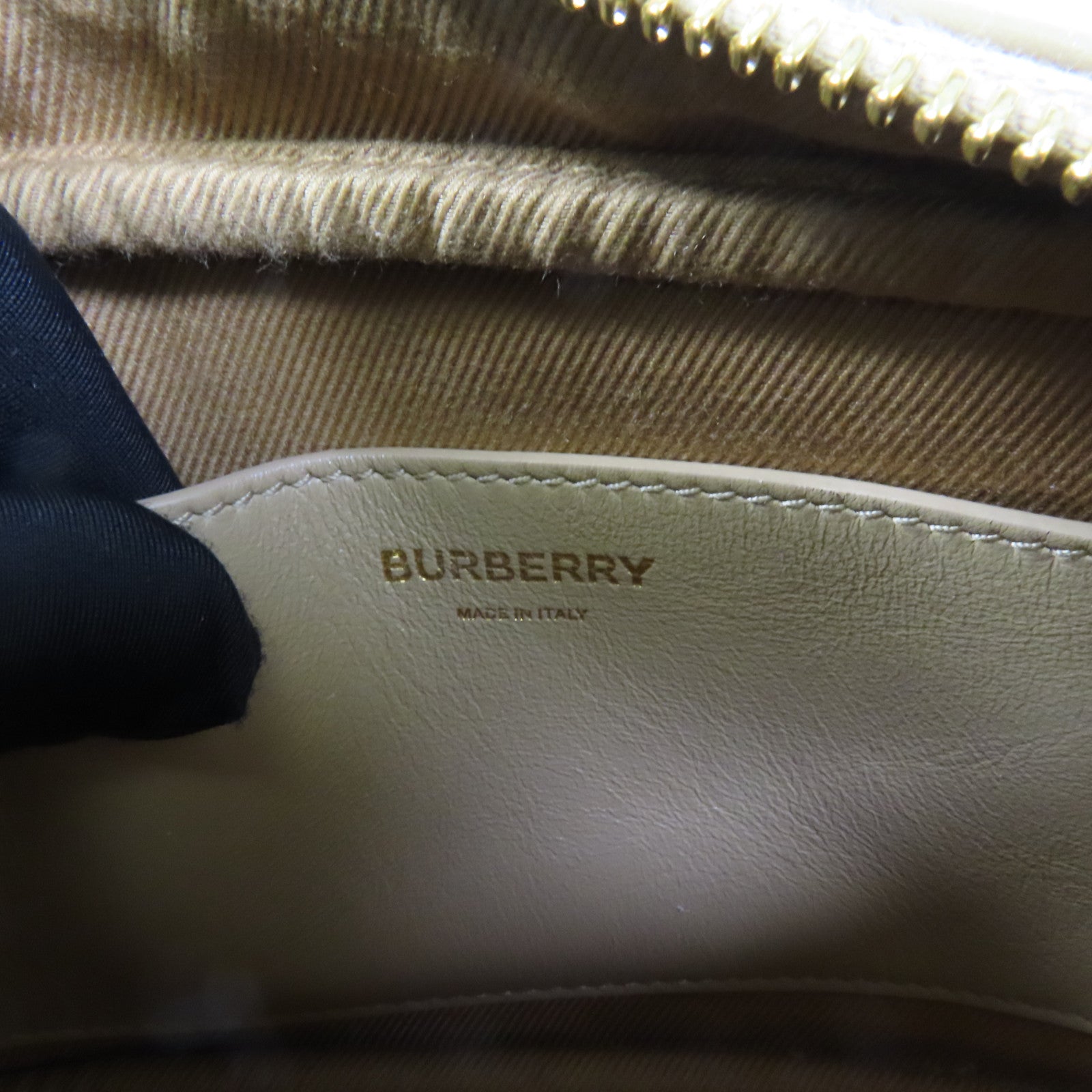 BURBERRY 羊皮皮革Mini Lola Camera Bag金扣肩背袋