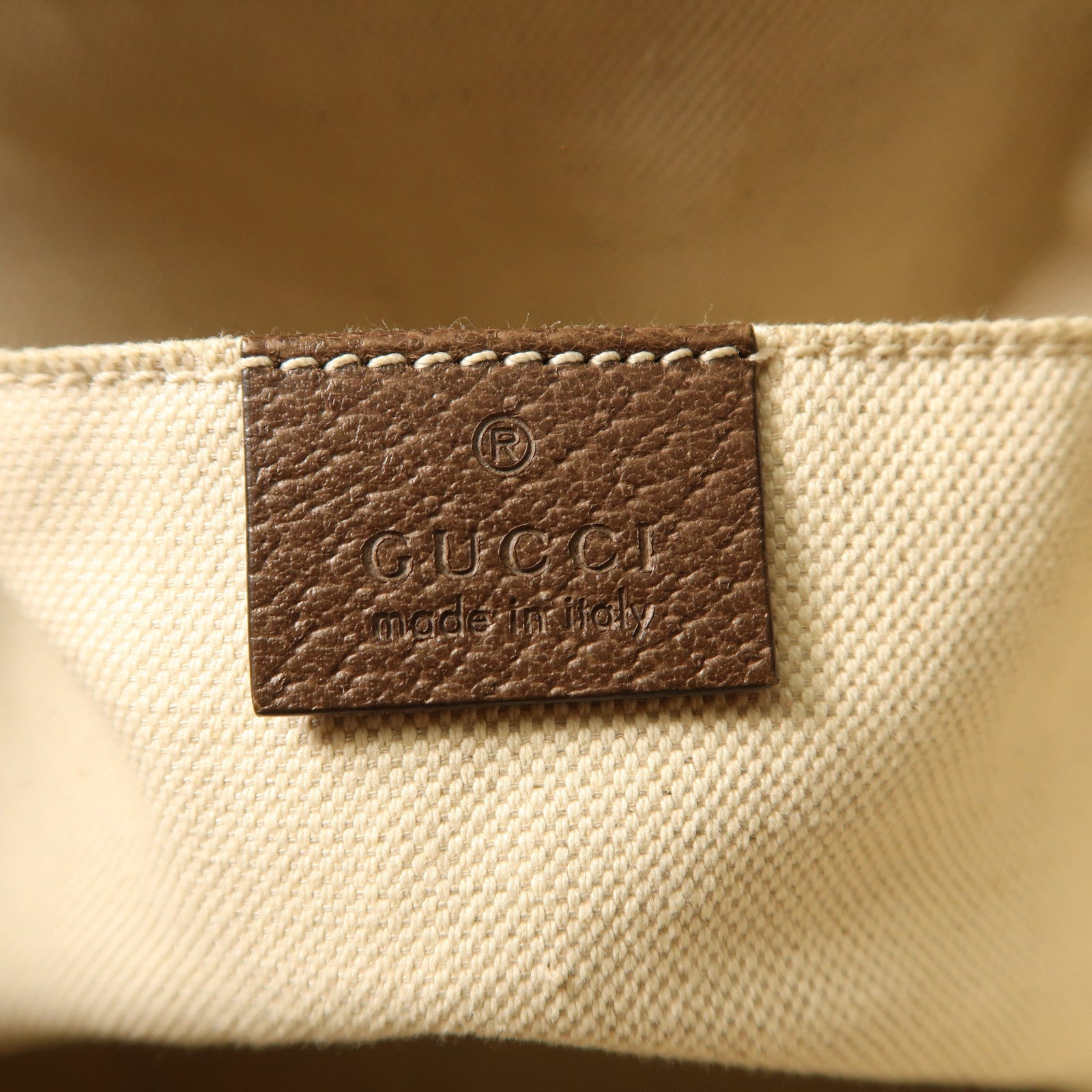 GUCCI 塗層帆布Neo Vintage GG Supreme Backpack金扣肩背袋/背包