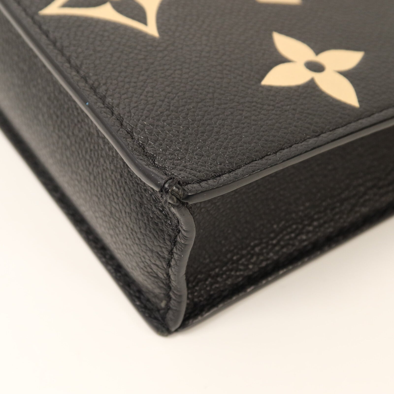LOUIS VUITTON 【激減優惠】Monogram Eepreinte Petit Sac Plat金扣手挽肩背兩用袋