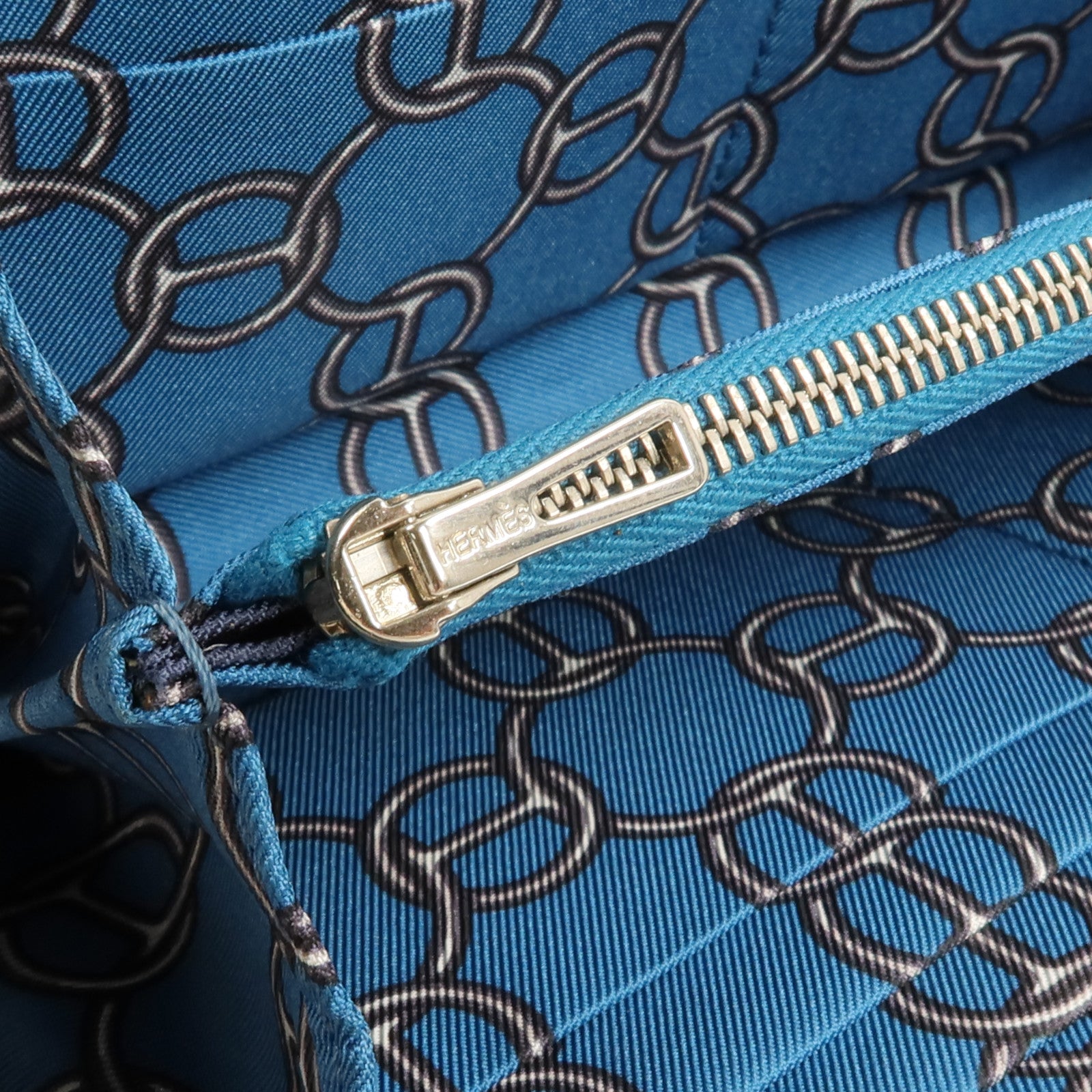 HERMES Epsom皮革Silk In Long Wallet長錢包Bleu Saphir