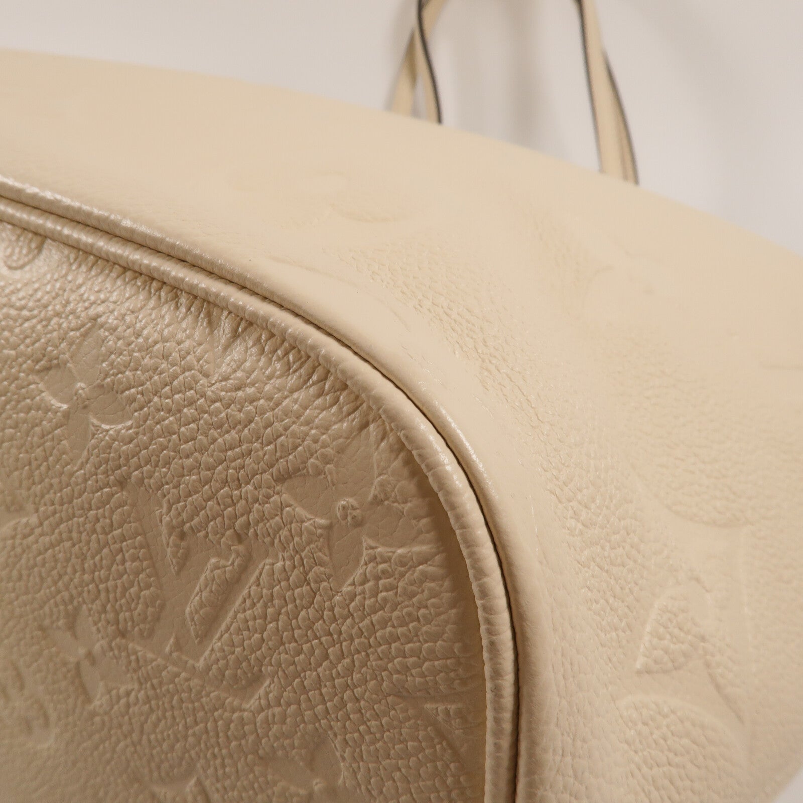 LOUIS VUITTON Monogram Empreinte Neverfull MM手挽袋