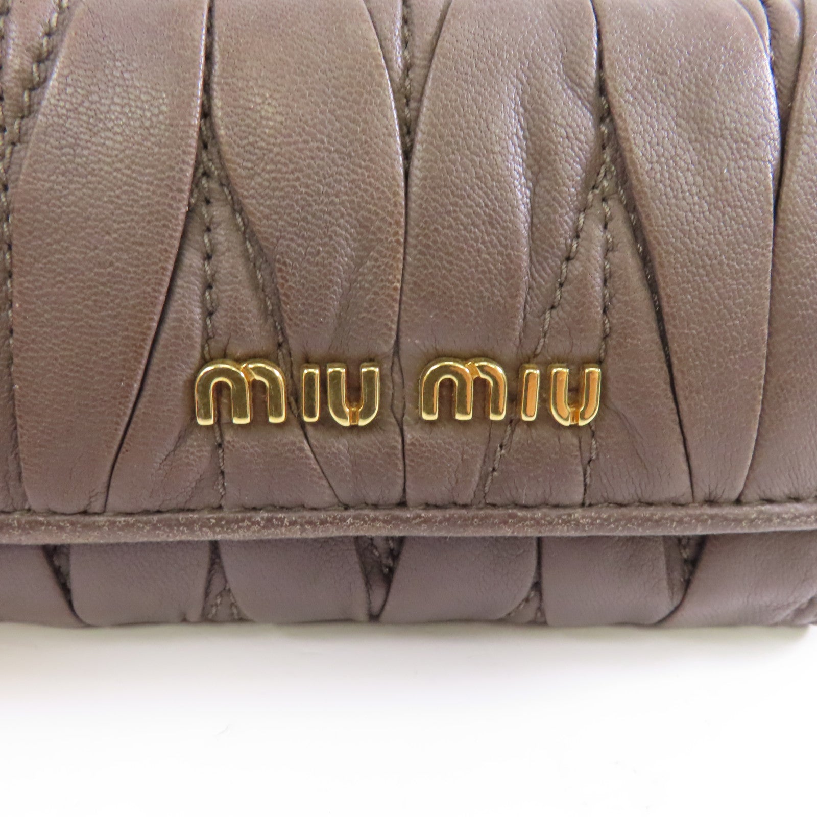 Miu Miu 羊皮皮革Key Case金扣鎖匙包