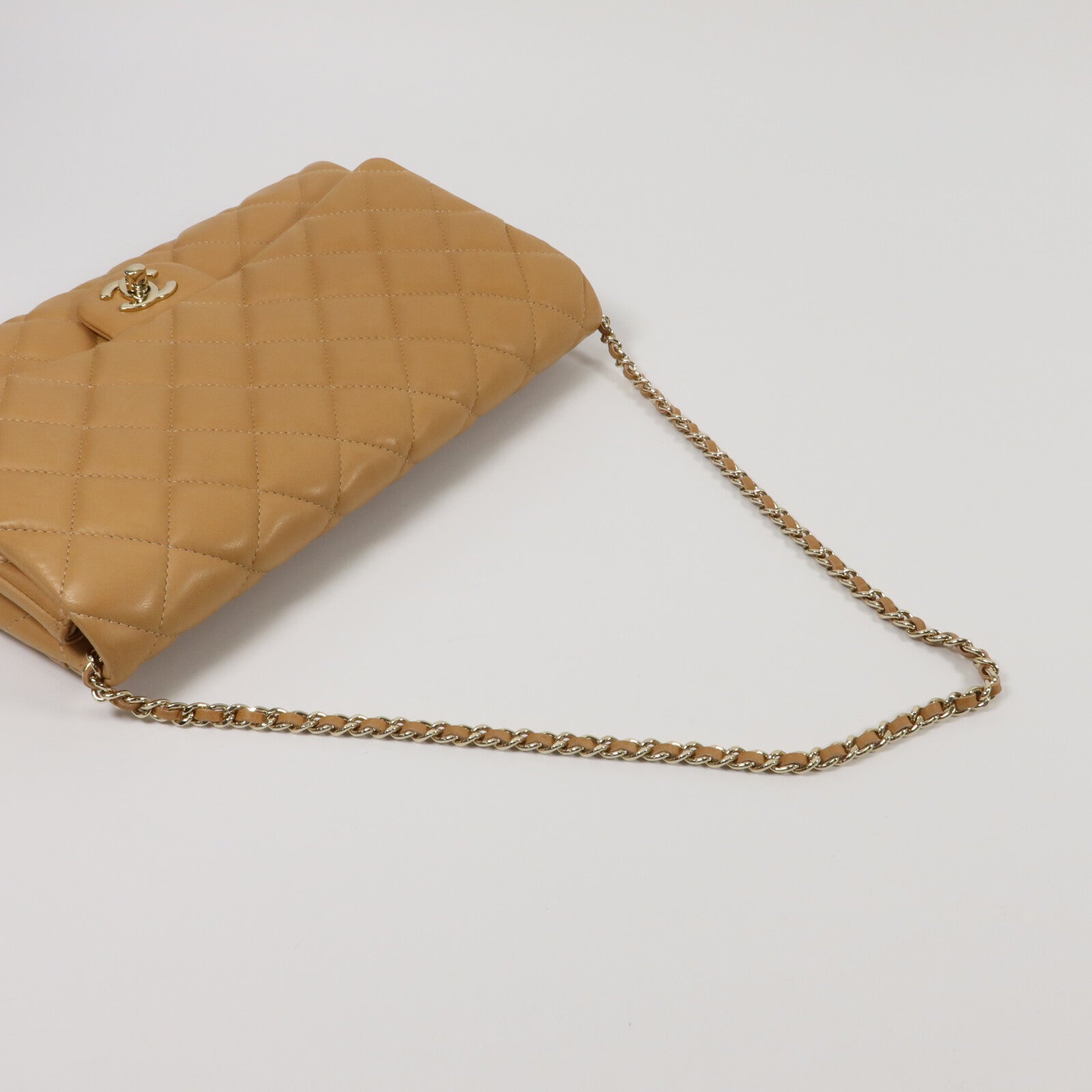 CHANEL 羊皮皮革Timeless Clutch Flap鏈帶肩背袋