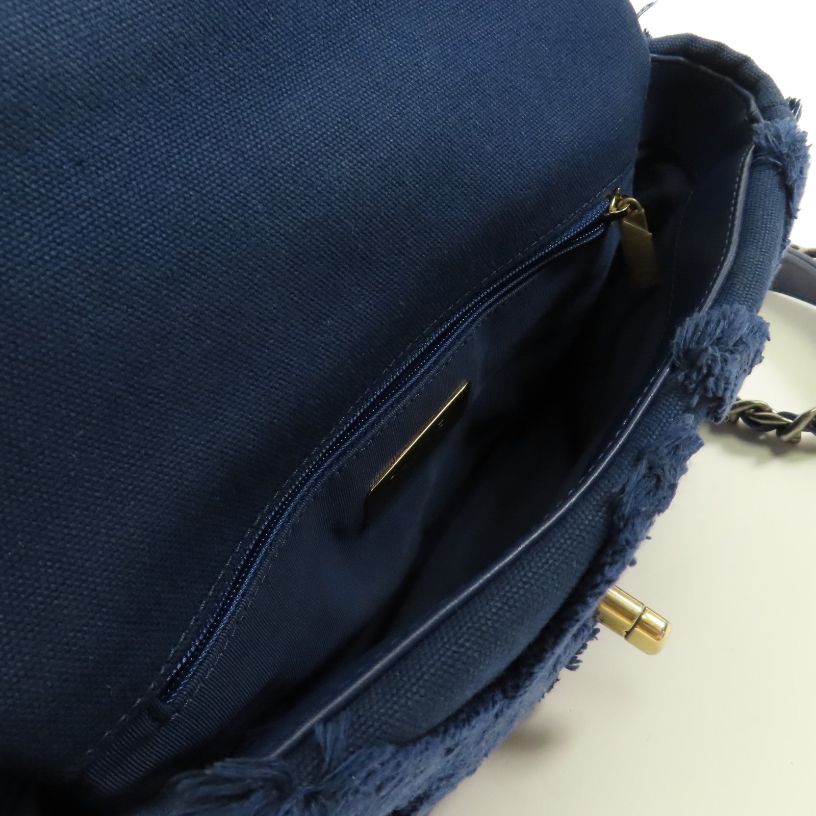 CHANEL 帆布Chanel 19金扣鏈帶手挽肩背兩用袋