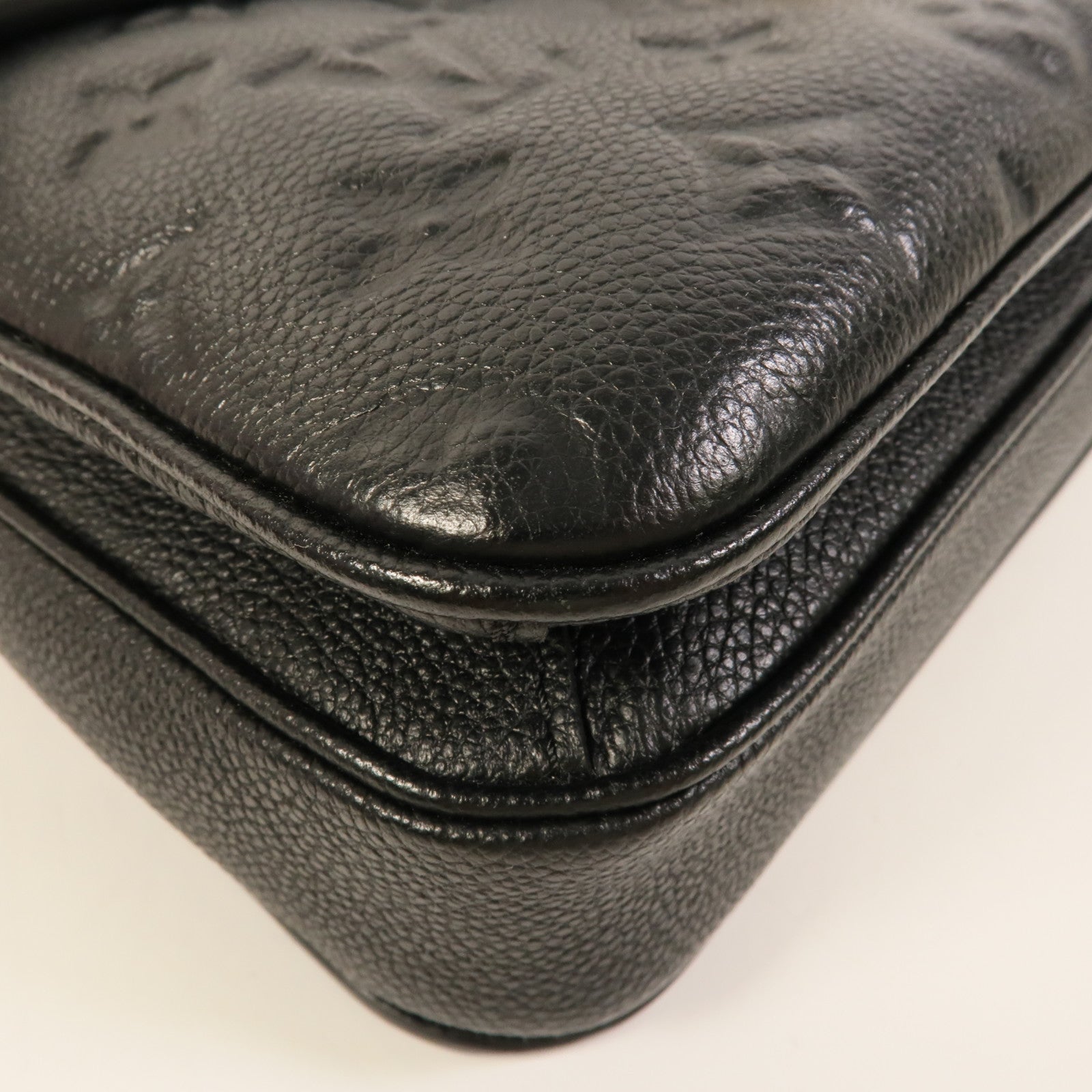 LOUIS VUITTON Monogram Empreinte Pochette Metis金扣手挽肩背兩用袋