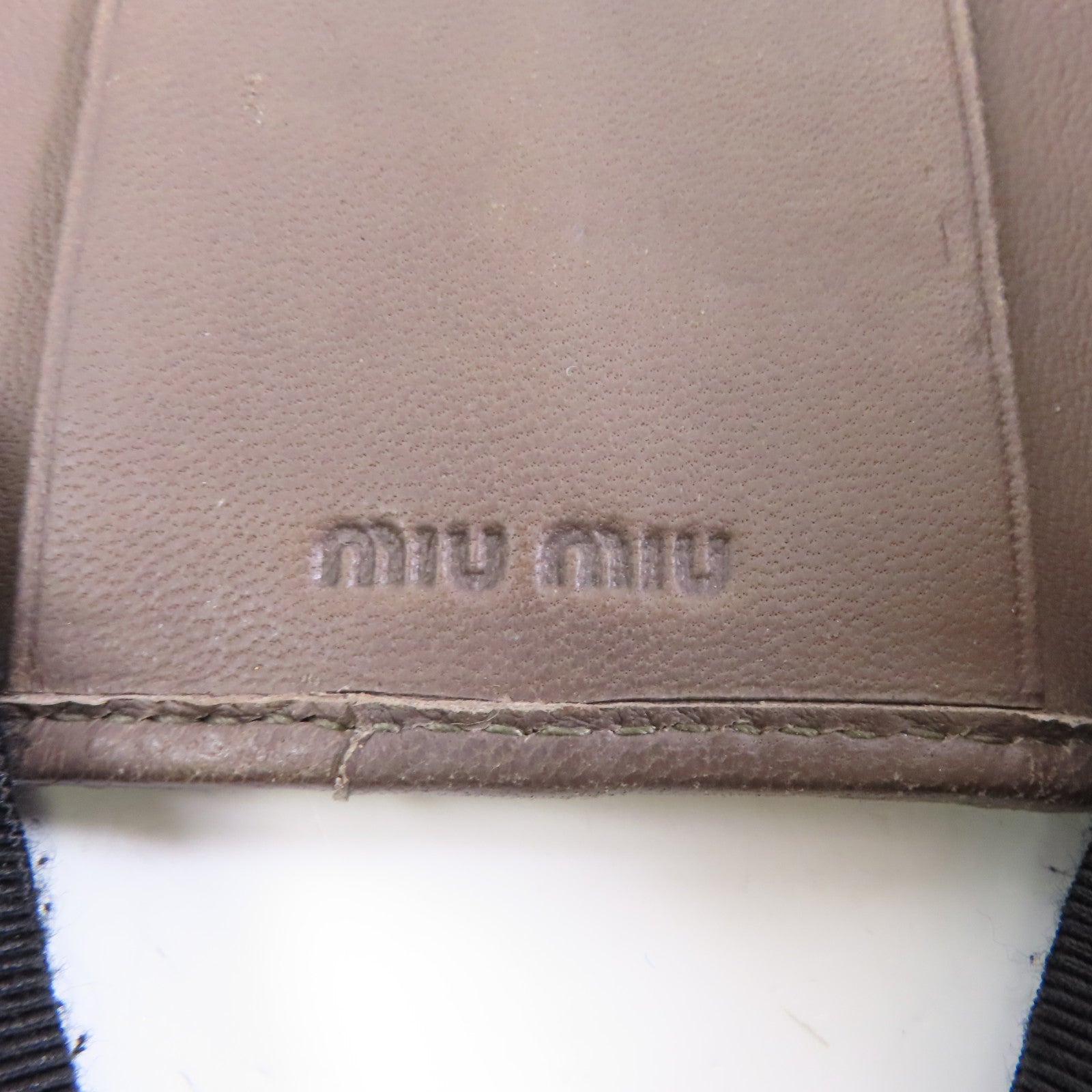 Miu Miu 羊皮皮革Key Case金扣鎖匙包
