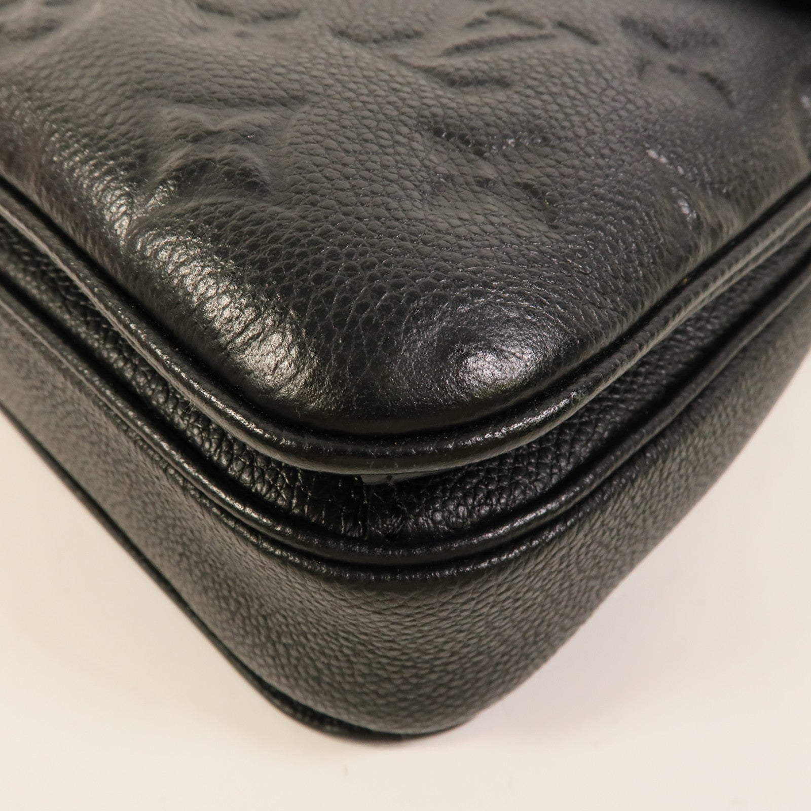 LOUIS VUITTON Monogram Empreinte Pochette Metis金扣手挽肩背兩用袋