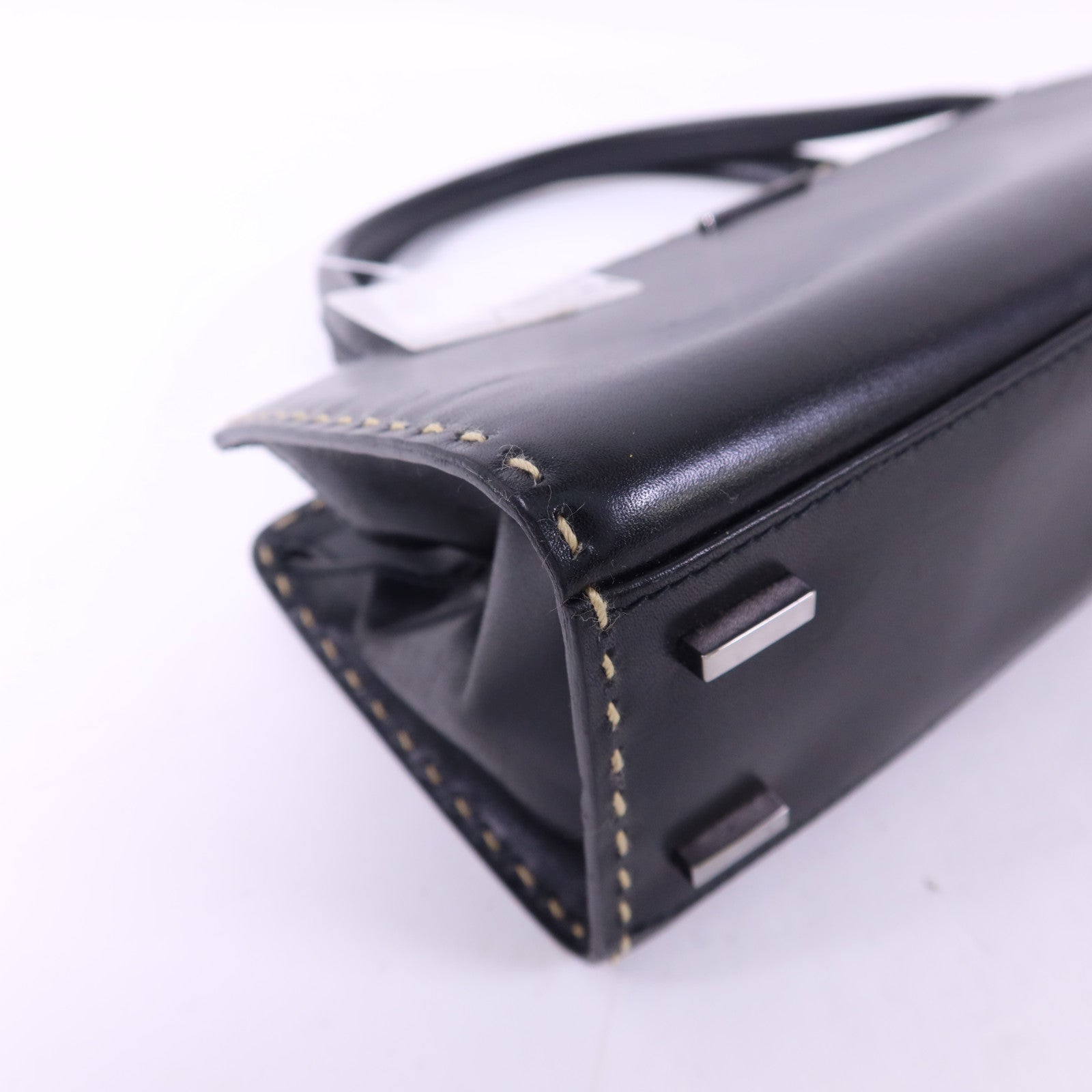 GUCCI 牛皮皮革Handbag銀扣手挽袋