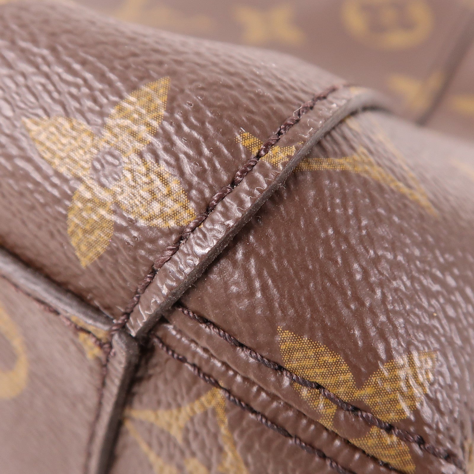 LOUIS VUITTON Monogram Montaigne MM金扣手挽肩背兩用袋