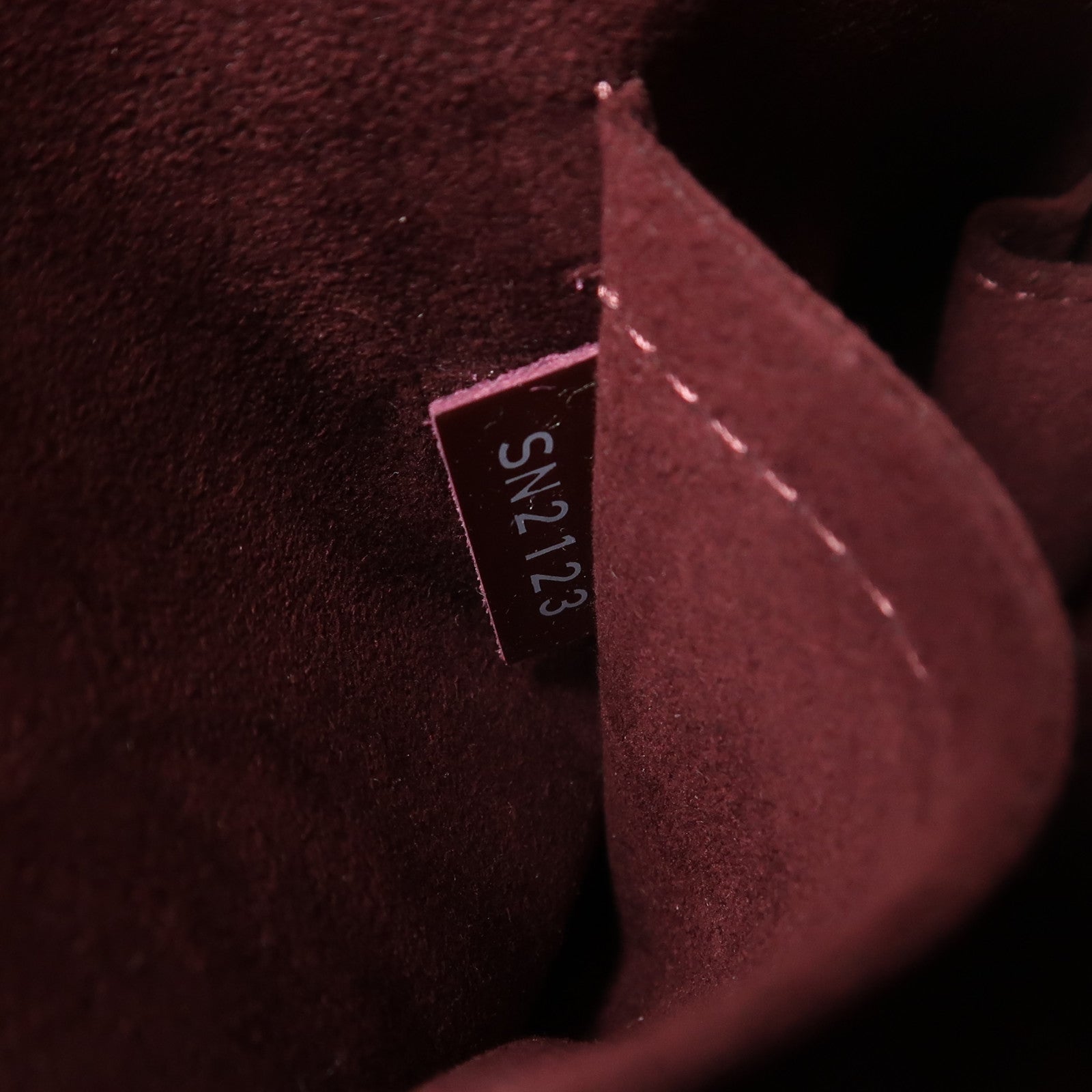 LOUIS VUITTON Electric Epi Alma Pm手挽袋