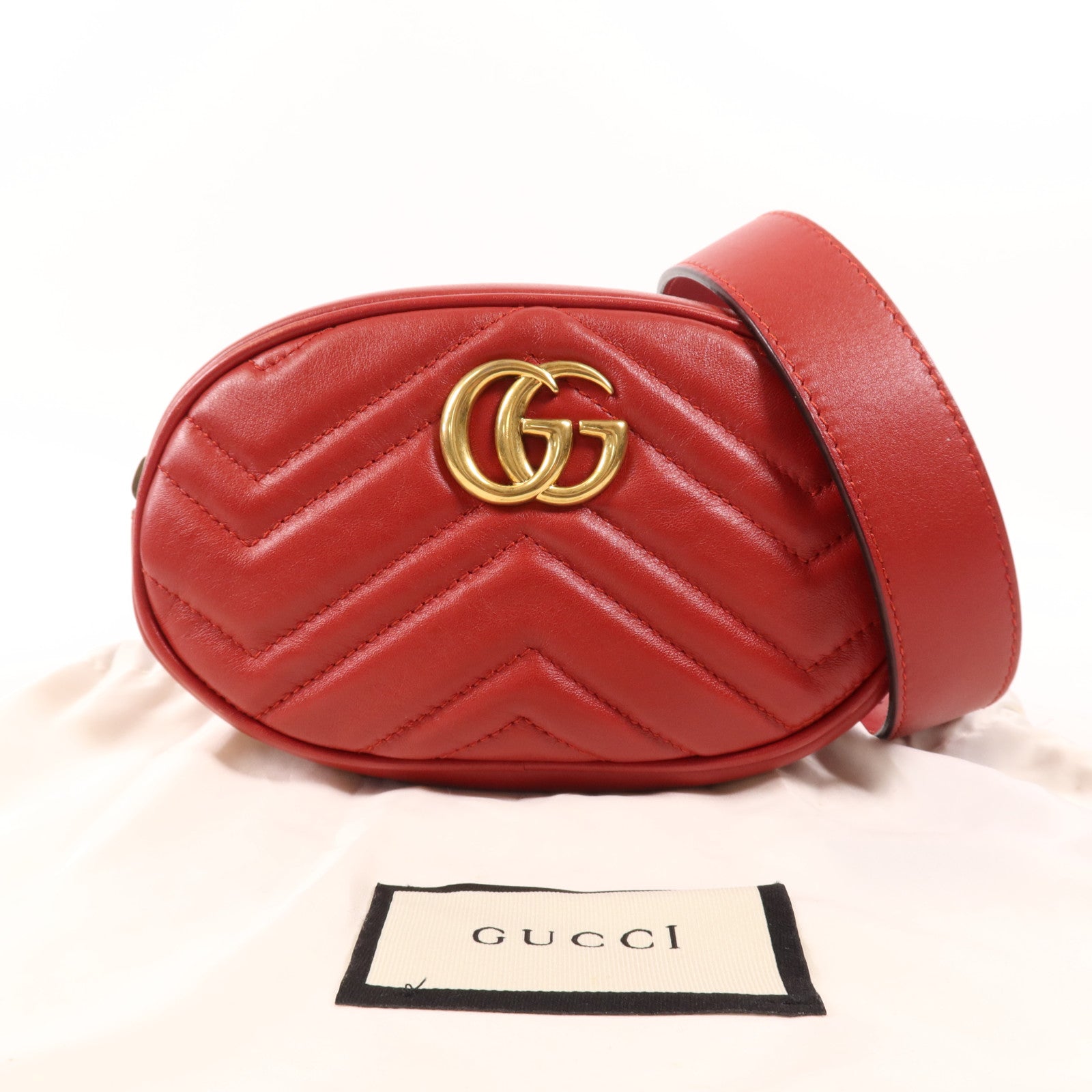 GUCCI 羊皮皮革GG Marmont金扣腰包