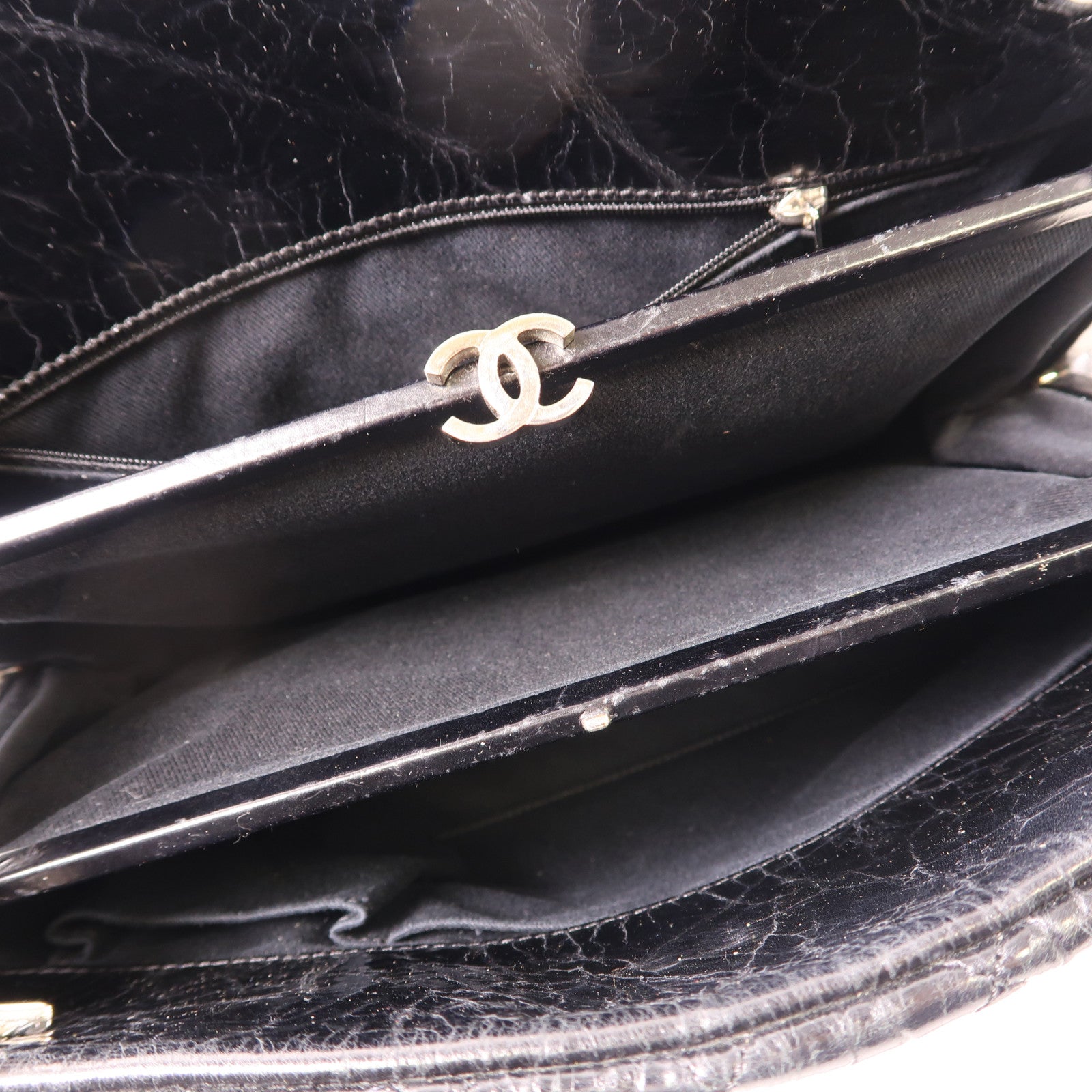 CHANEL 牛皮皮革Chain Shoulder銀扣肩背袋