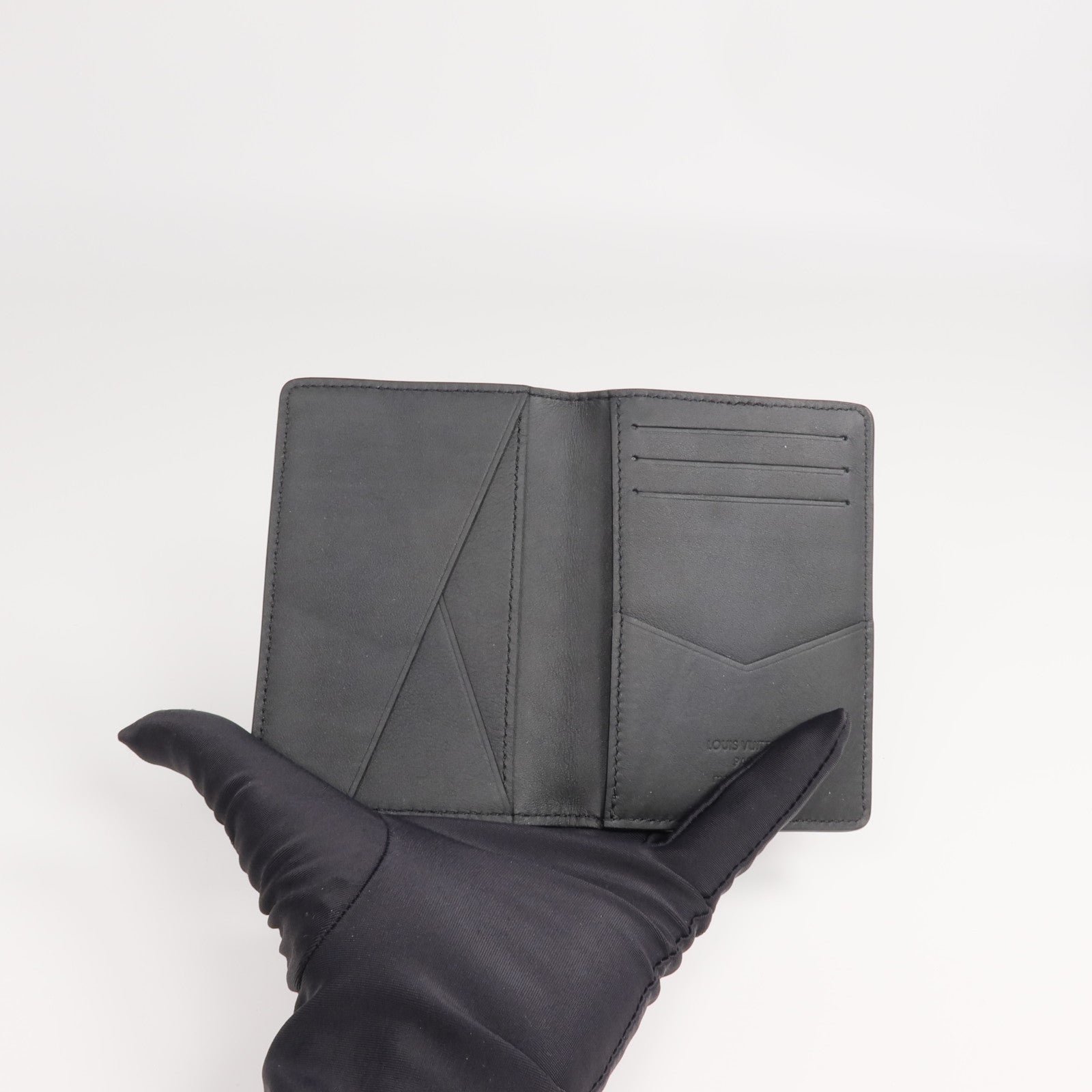 LOUIS VUITTON Monogram Shadow Pocket Organizer卡片套