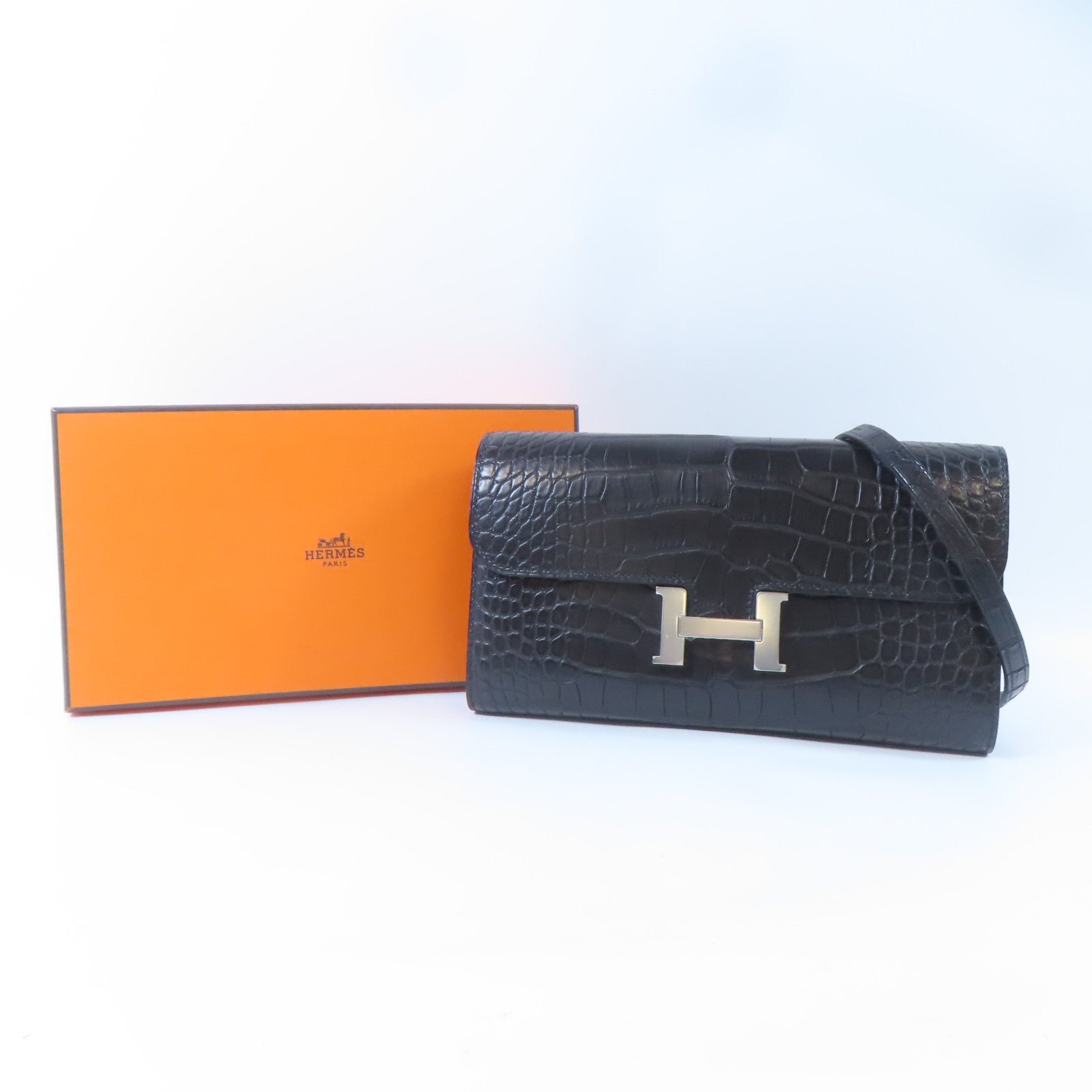 HERMES 【激減優惠】鱷魚皮革Constance To Go銀扣肩背袋黑色
