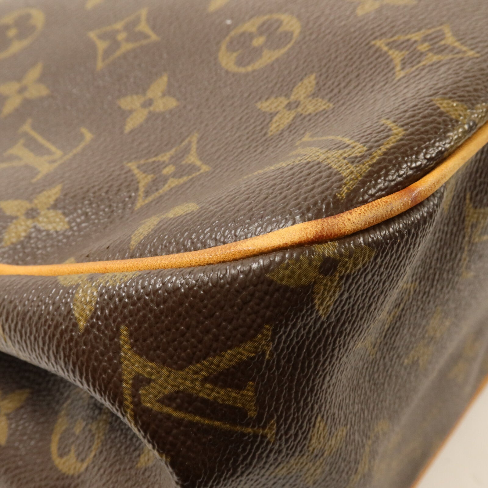 LOUIS VUITTON Monogram Batignolles Horizontal肩背袋