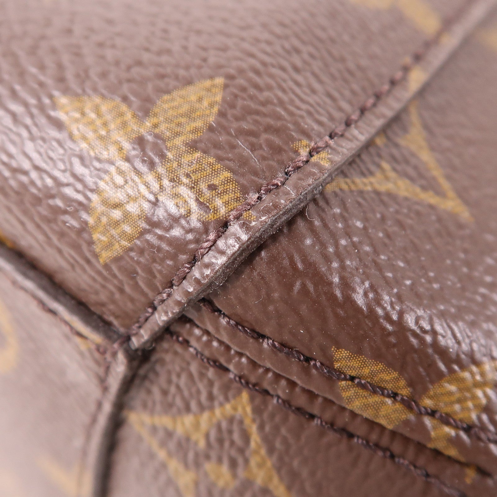 LOUIS VUITTON Monogram Montaigne MM金扣手挽肩背兩用袋