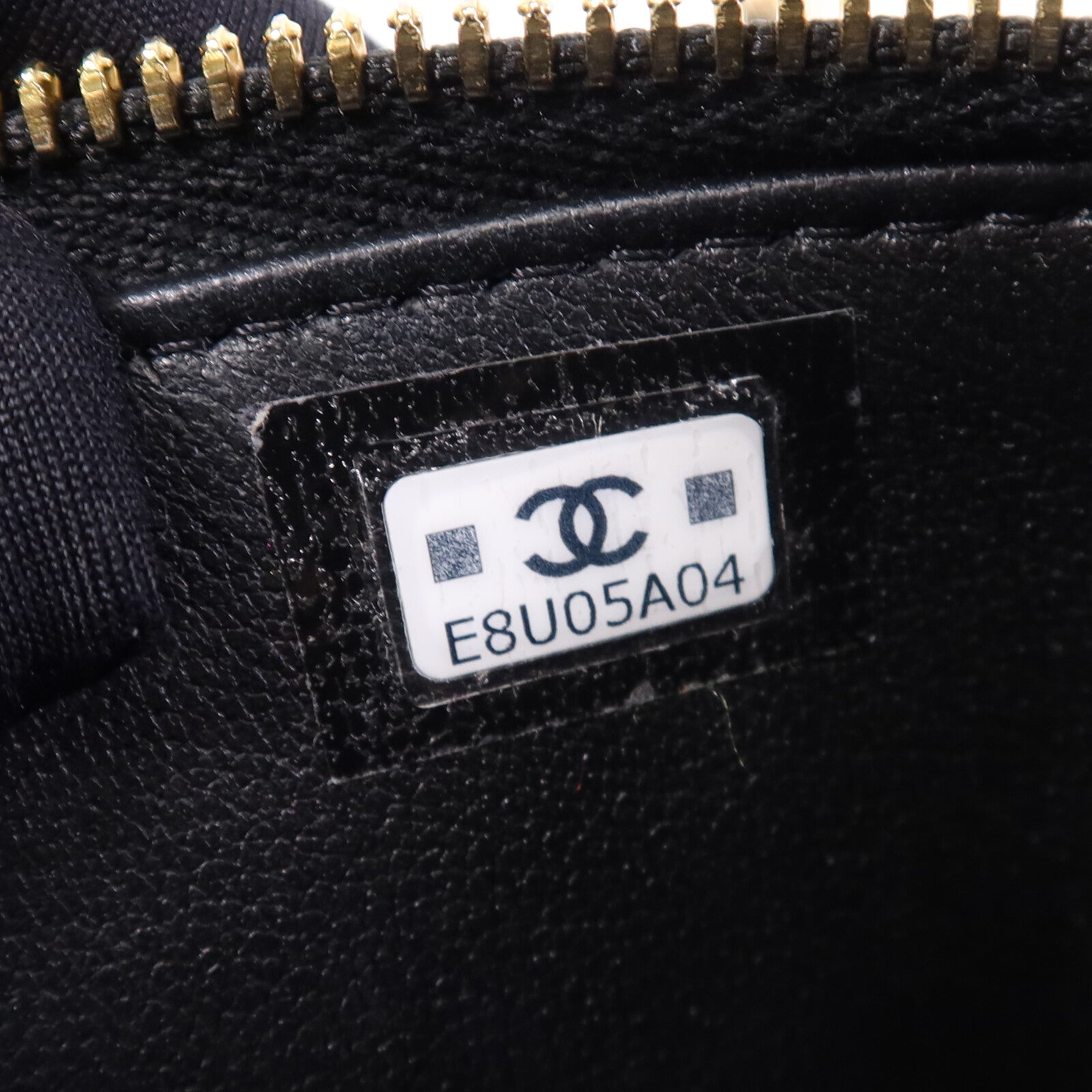 CHANEL 【激減優惠】皮革Vanity Case金扣鏈帶肩背袋