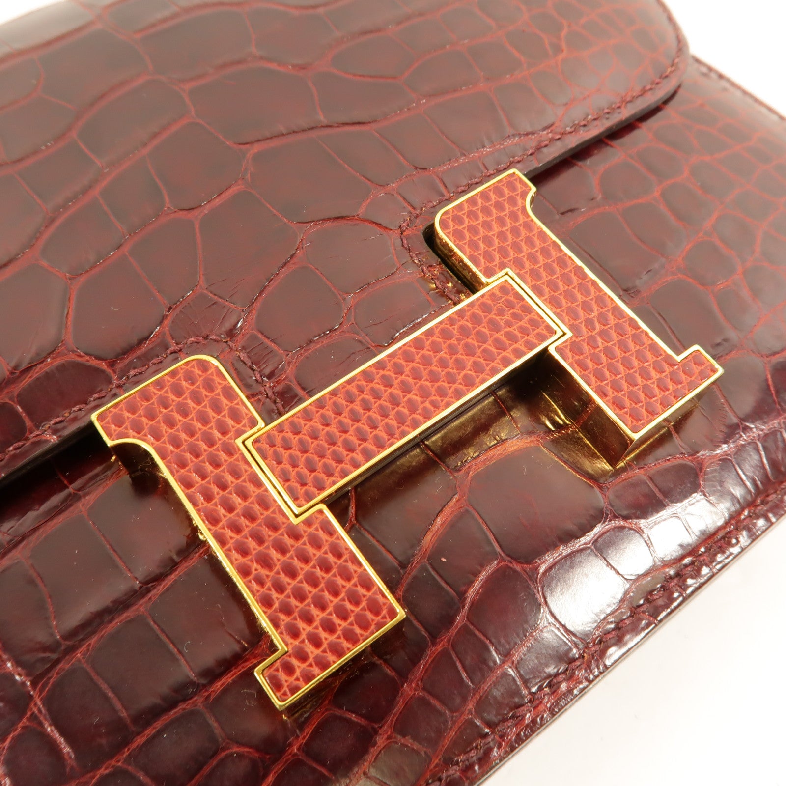HERMES 鱷魚/蜥蜴皮革Constance Mini肩背袋Bourgogne/Rouge Move
