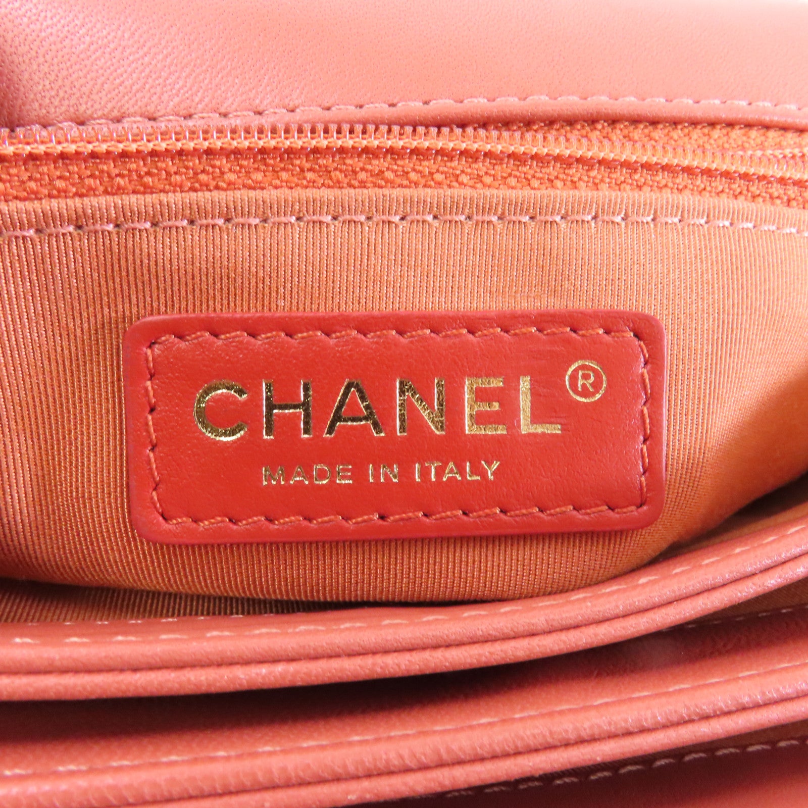 CHANEL 【激減優惠】菱格羊皮皮革Chain Shoulder金扣鏈帶肩背袋鮭魚粉紅