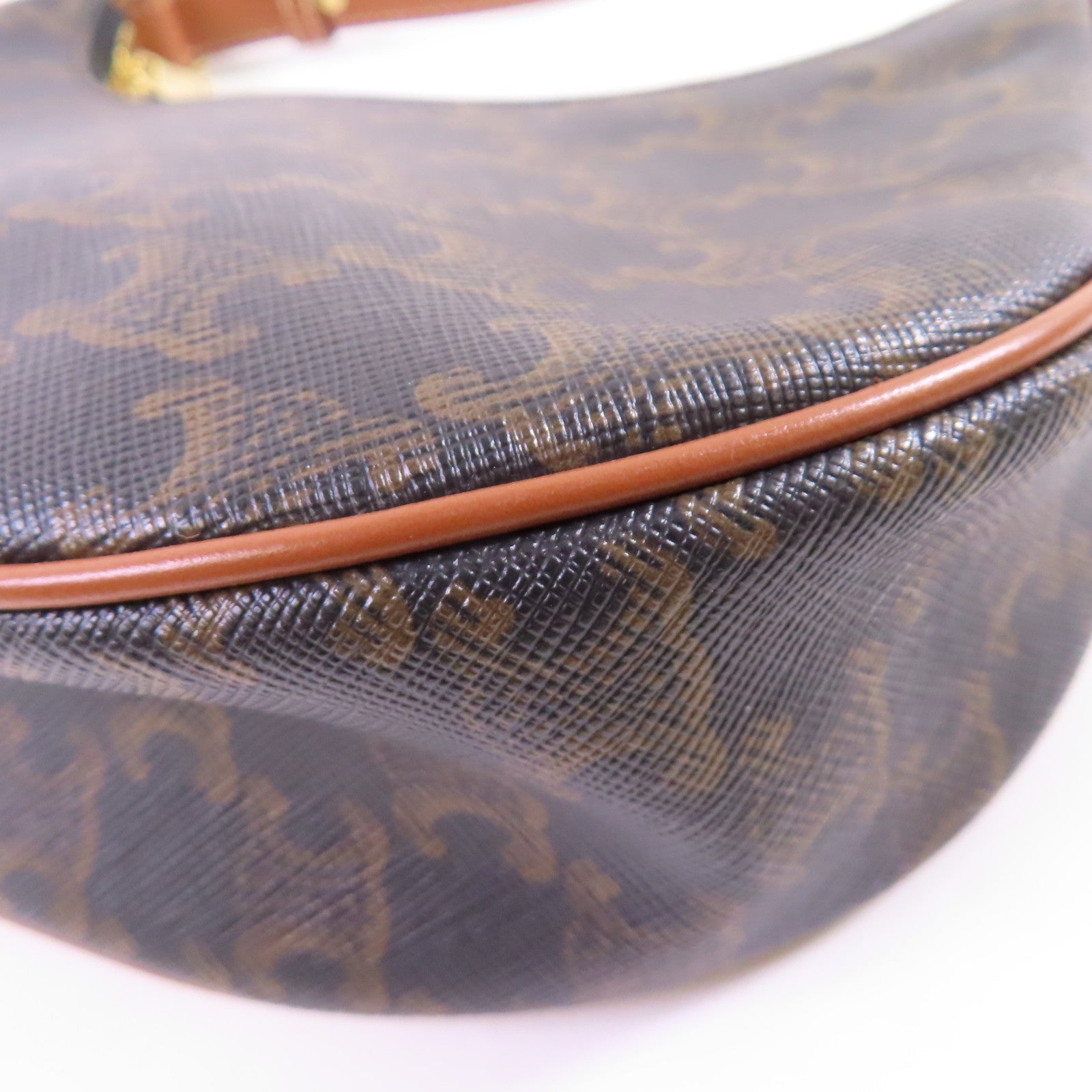 CELINE Trionphe帆布Ava Shoulder Bag金扣肩背袋