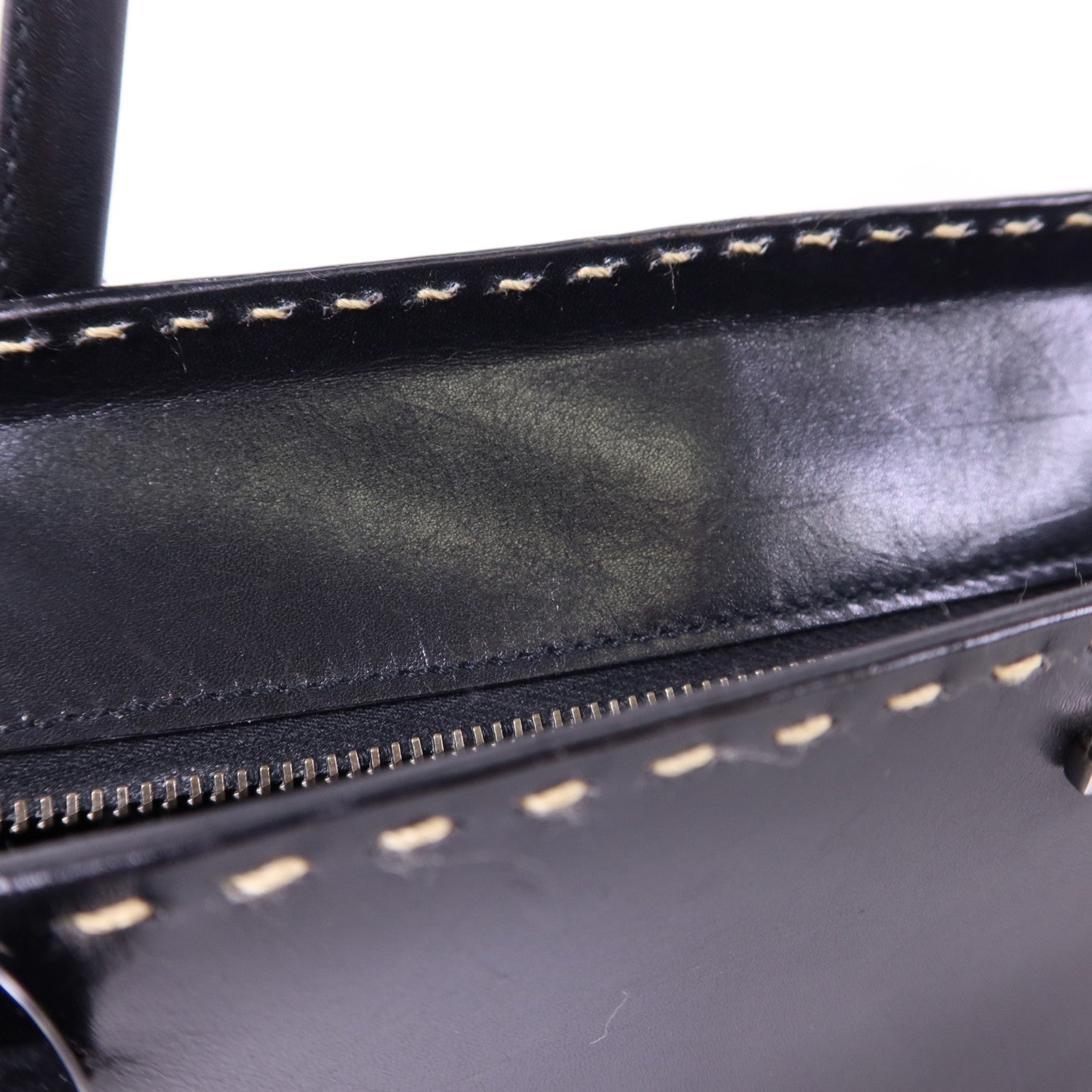 GUCCI 牛皮皮革Handbag銀扣手挽袋