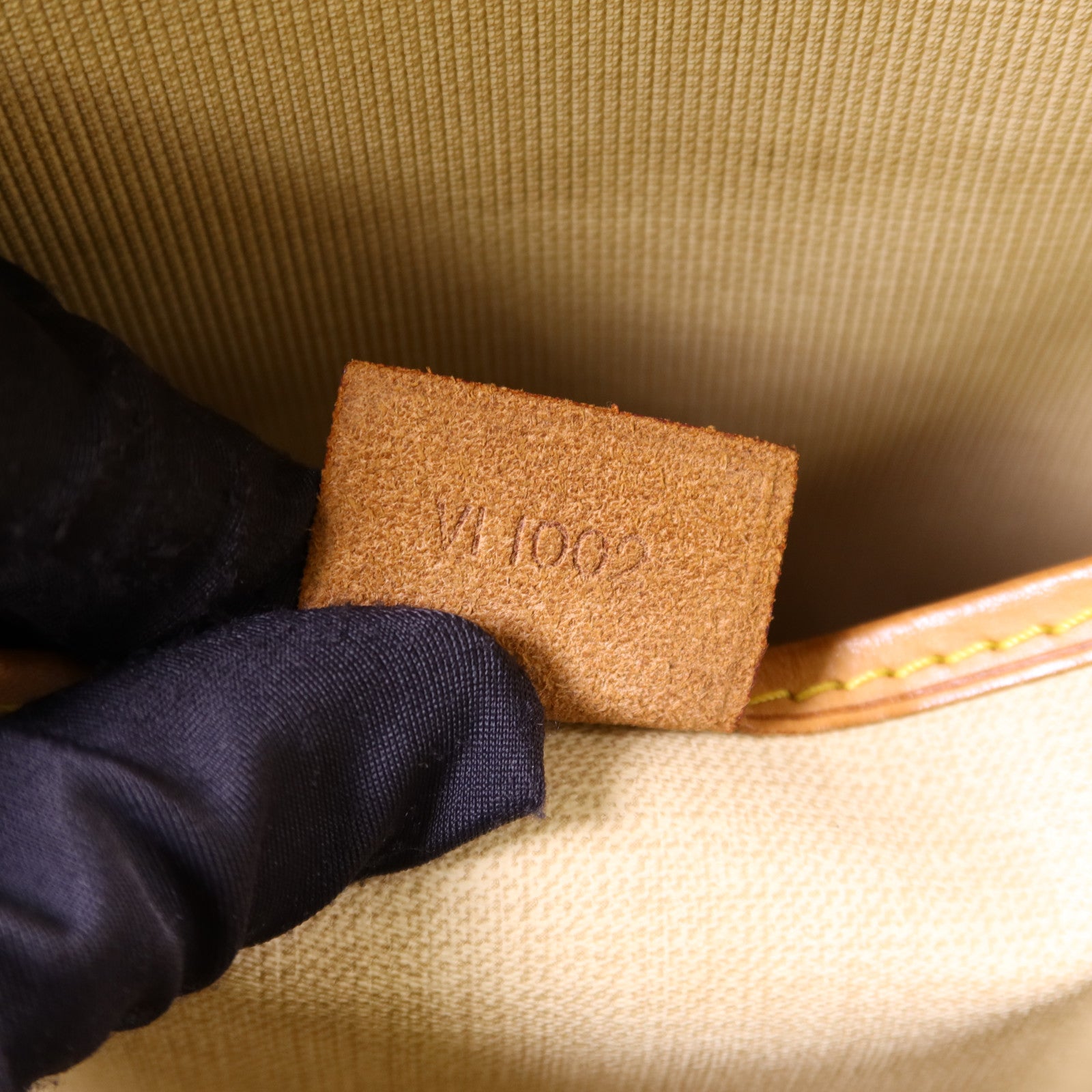 LOUIS VUITTON Monogram Excursion Shoe Case金扣手挽袋M41450