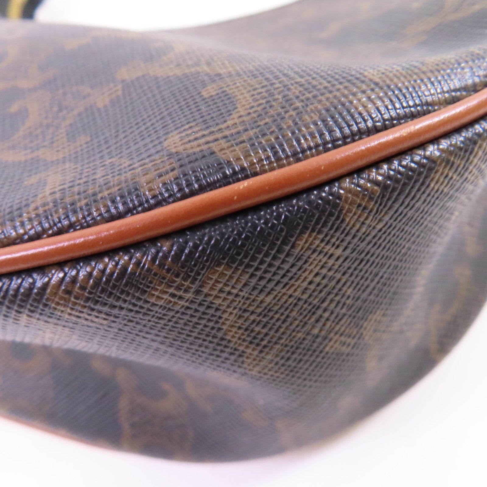CELINE Trionphe帆布Ava Shoulder Bag金扣肩背袋