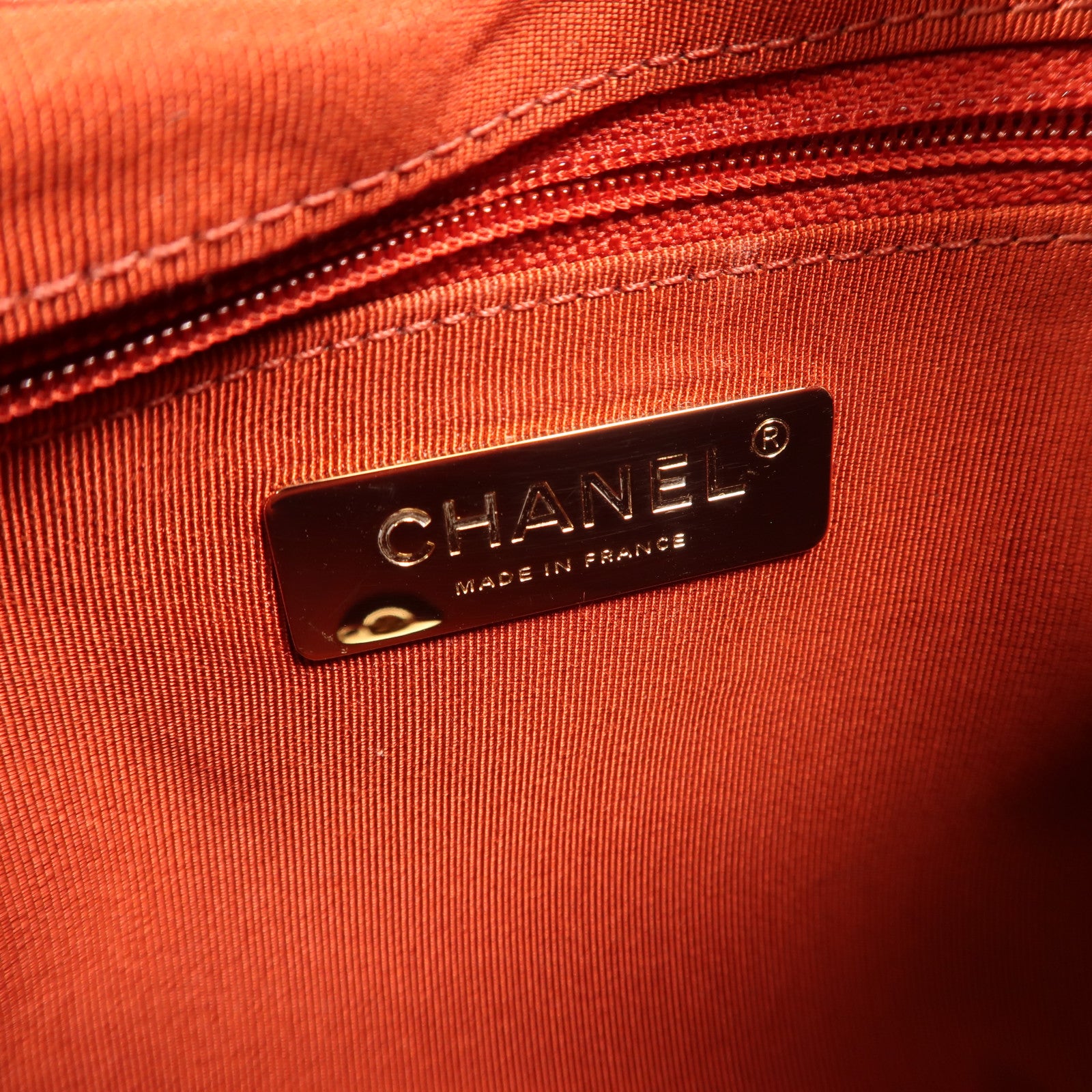 CHANEL 牛皮皮革Chain Around Bag金扣鏈帶肩背袋