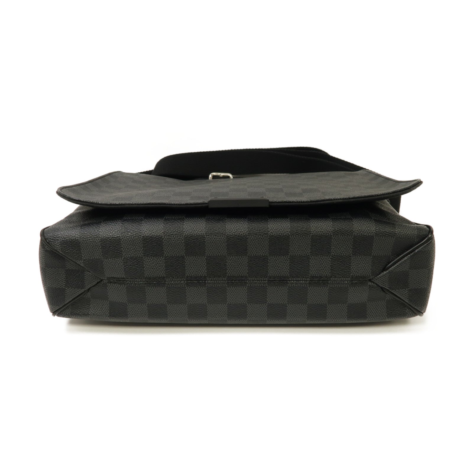 LOUIS VUITTON Damier Graphite District MM銀扣肩背袋黒色