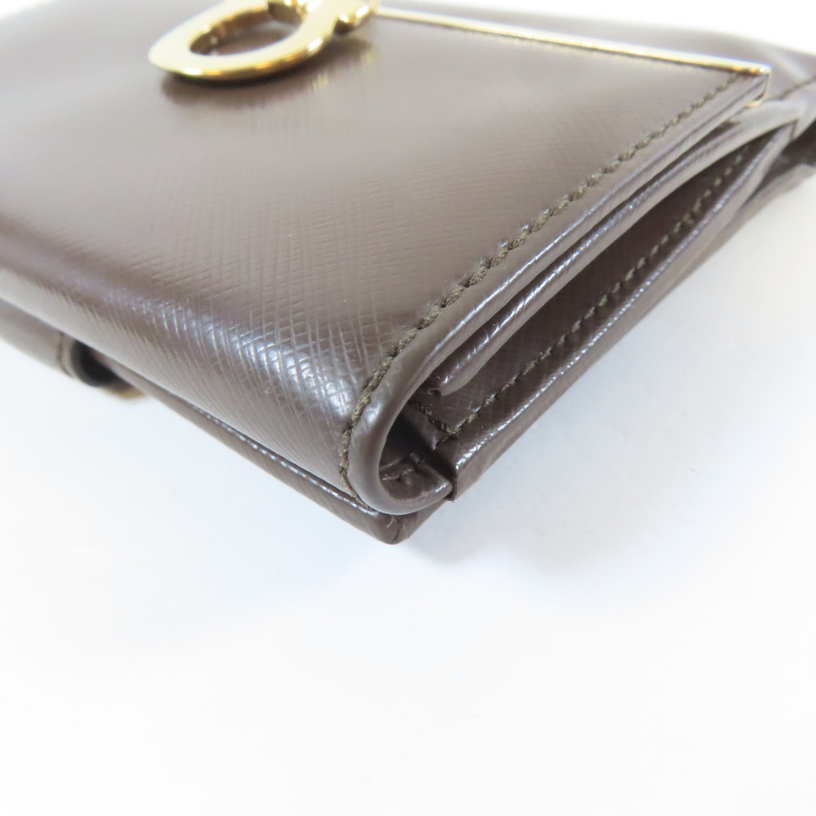 Salvatore Ferragamo 【激減優惠】牛皮皮革Bifold Wallet金扣錢包啡色