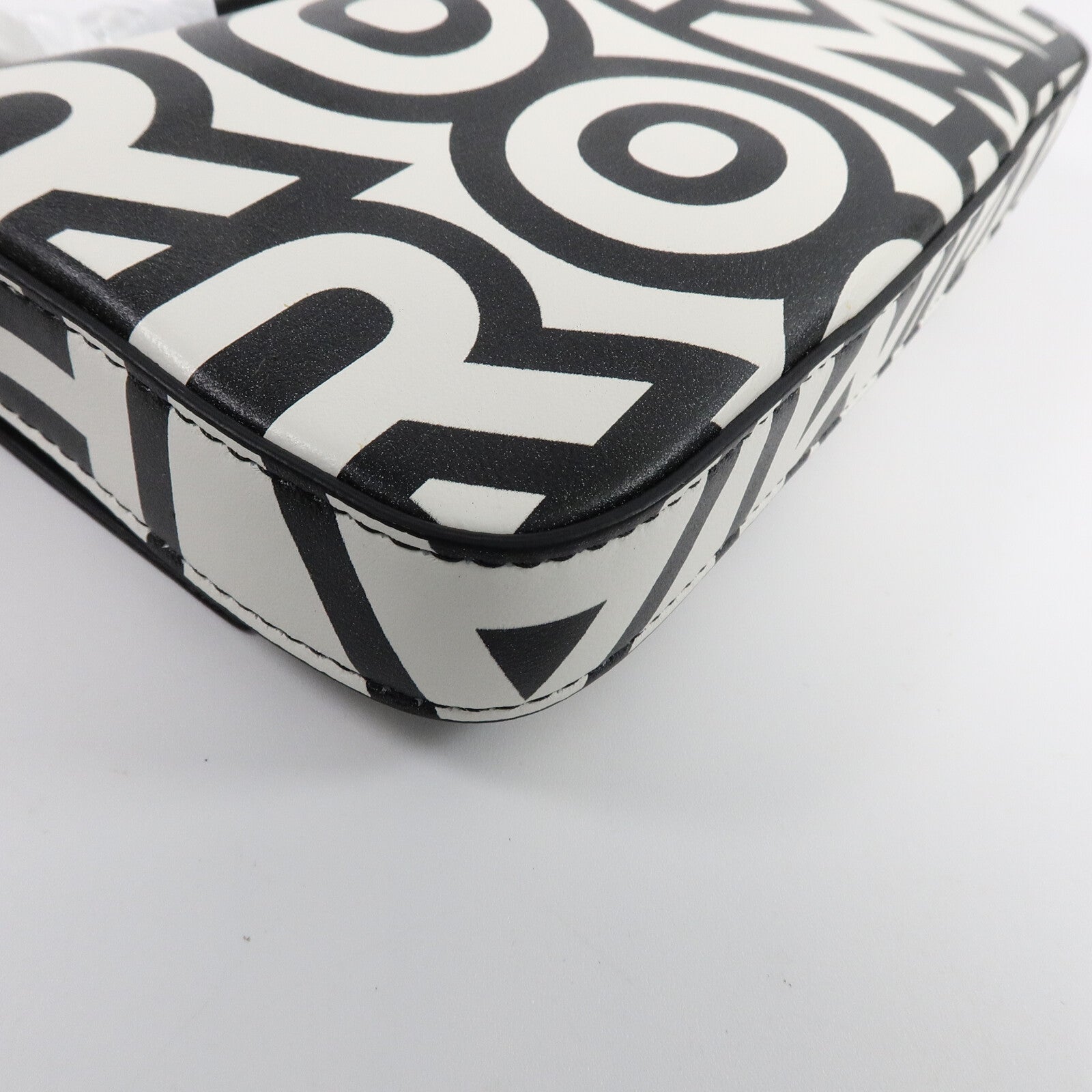 FENDI 牛皮皮革Fendi x Marc Jacobs Mini Baguette Bag手挽肩背兩用袋