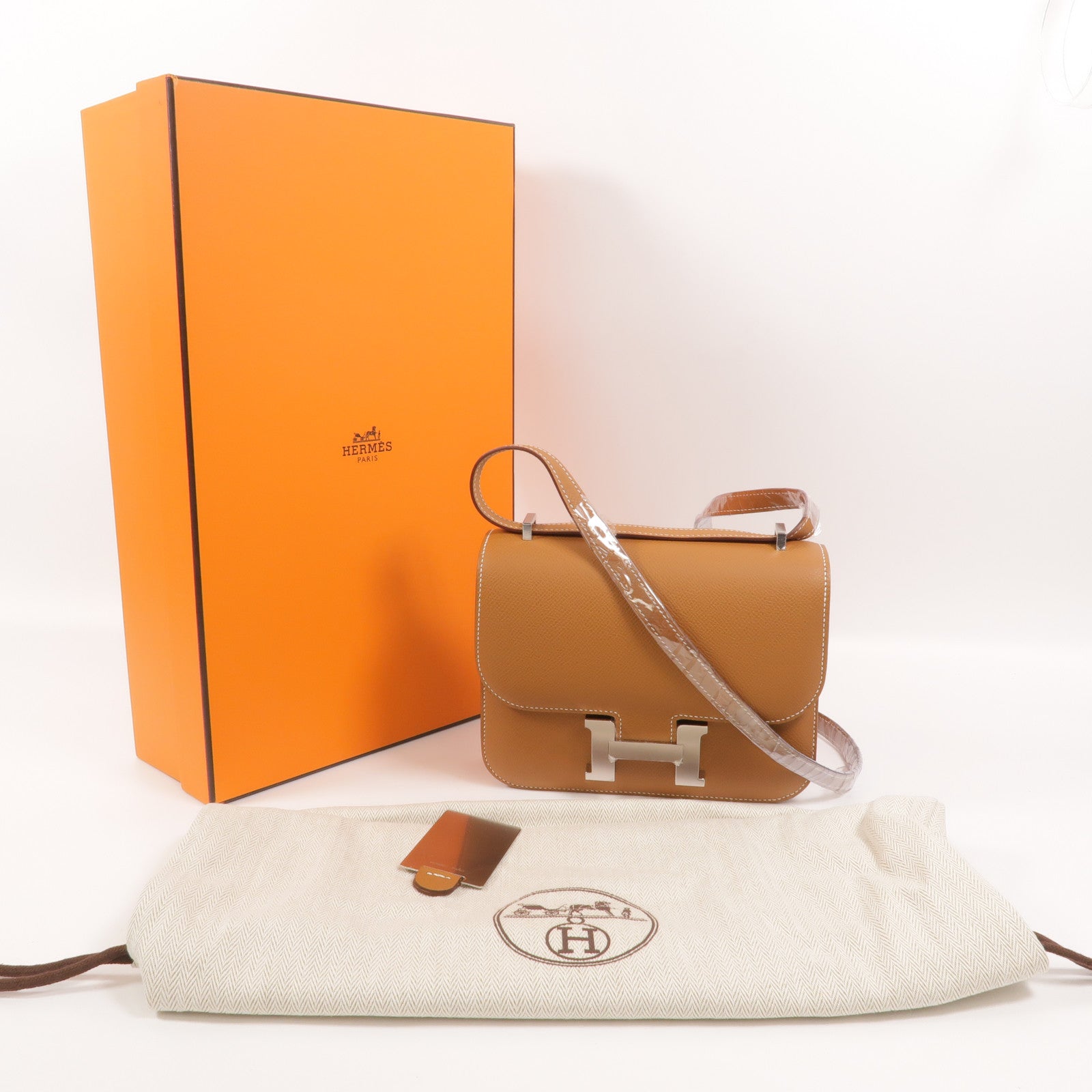 HERMES Epsom皮革Constance Mini肩背袋Gold