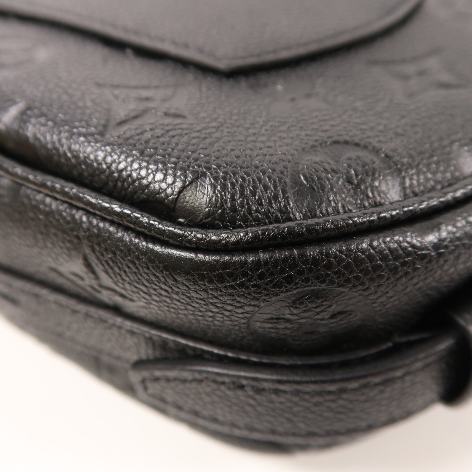 LOUIS VUITTON Monogram Empreinte Boite Chapeau金扣肩背袋