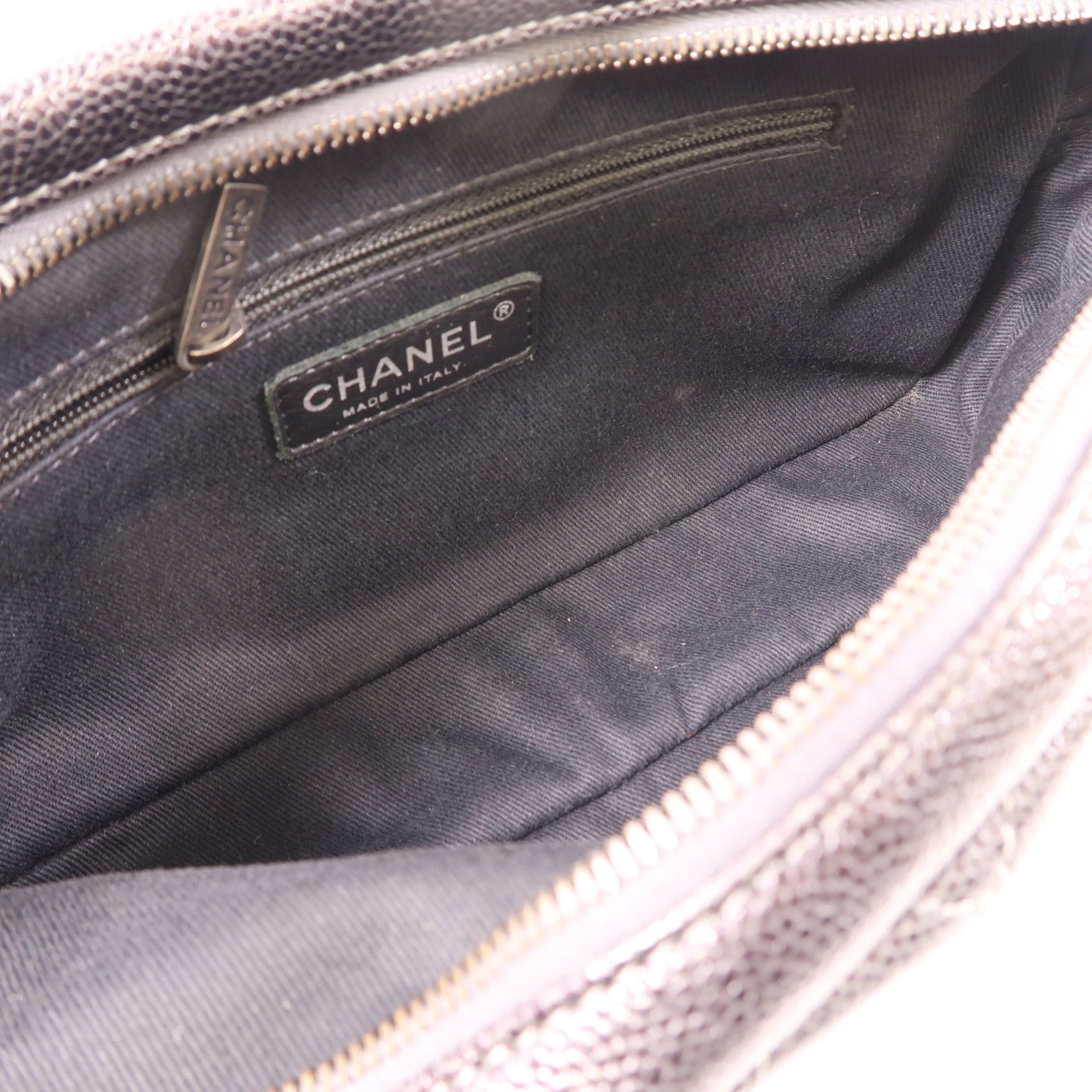 CHANEL 牛皮皮革Chain Shoulder銀扣肩背袋