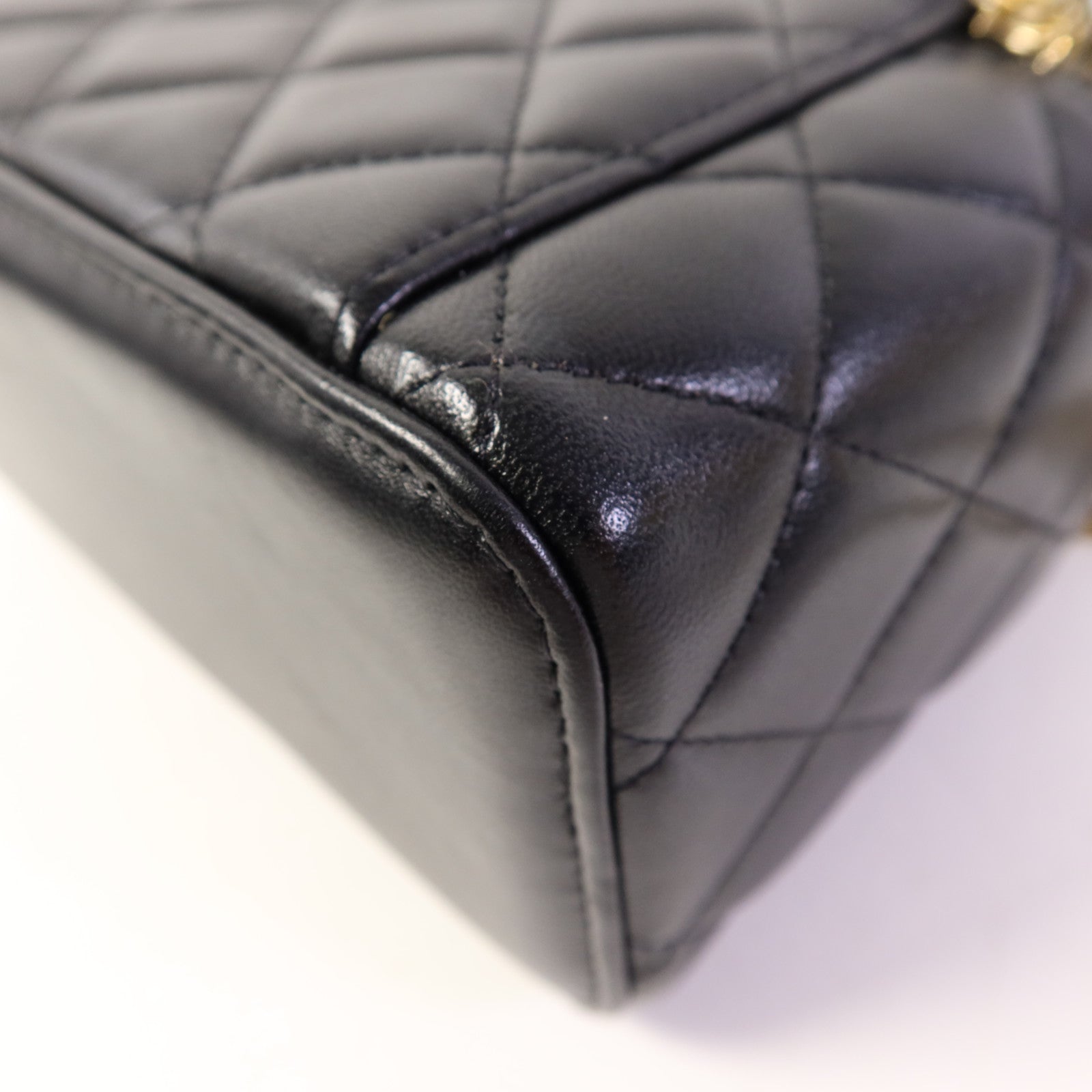 CHANEL 羊皮皮革Vanity Case金扣鏈帶手挽肩背兩用袋