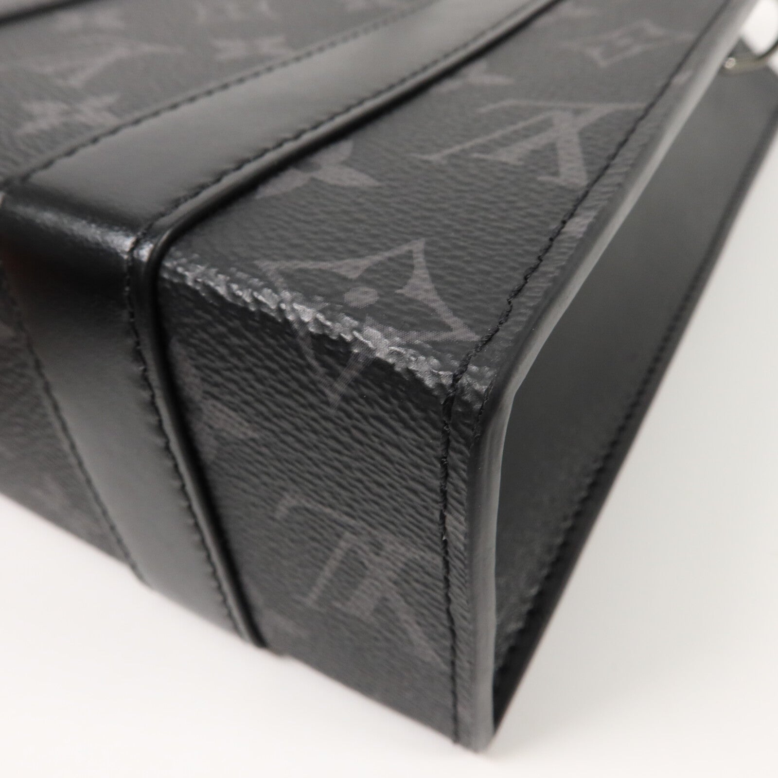 LOUIS VUITTON Monogram Eclipse Sac Plat Mini手挽肩背兩用袋