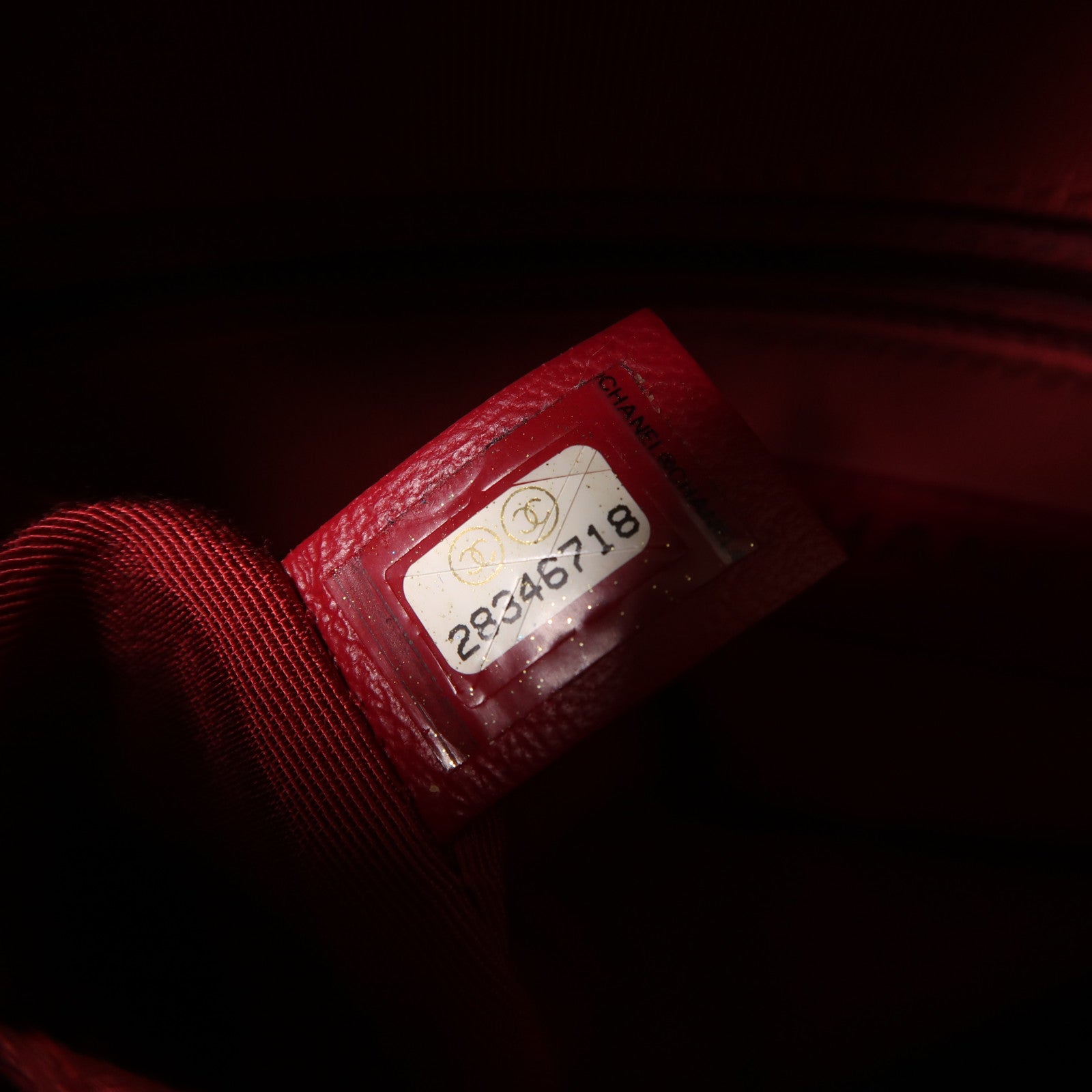 CHANEL 牛皮皮革Gabrielle Small鏈帶肩背袋