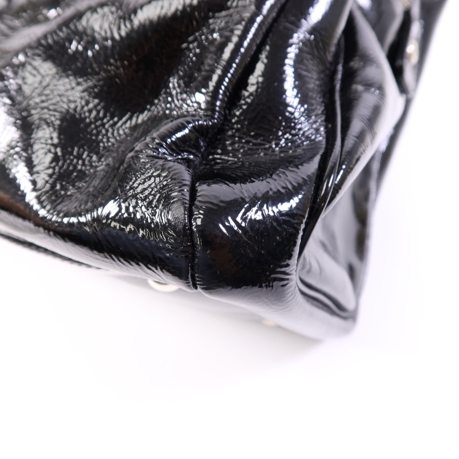 CHANEL 漆皮皮革Shoulder Bag銀扣鏈帶肩背袋