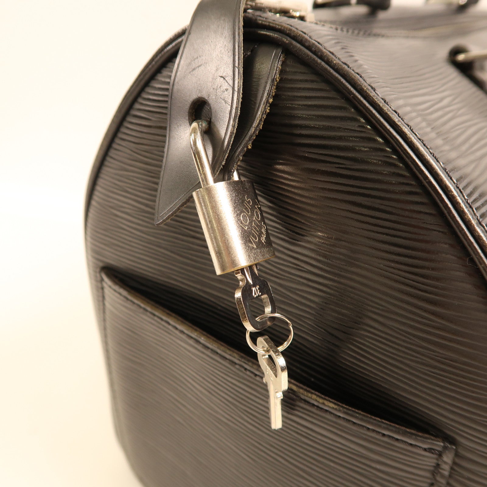 LOUIS VUITTON Epi皮革Speedy 35銀扣手挽袋黑色