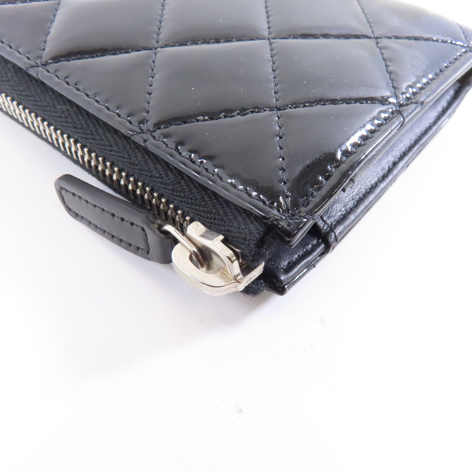 CHANEL 菱格漆皮皮革Wallet銀扣長錢包黑色