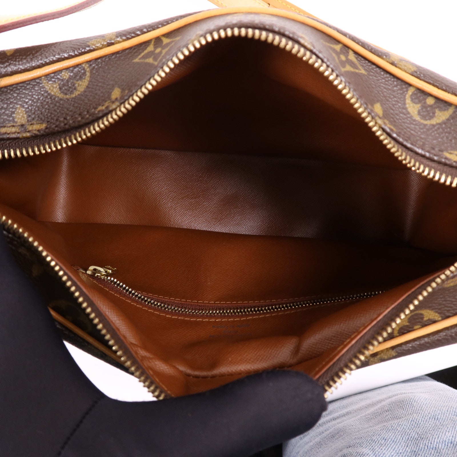 LOUIS VUITTON Monogram Boulogne肩背袋