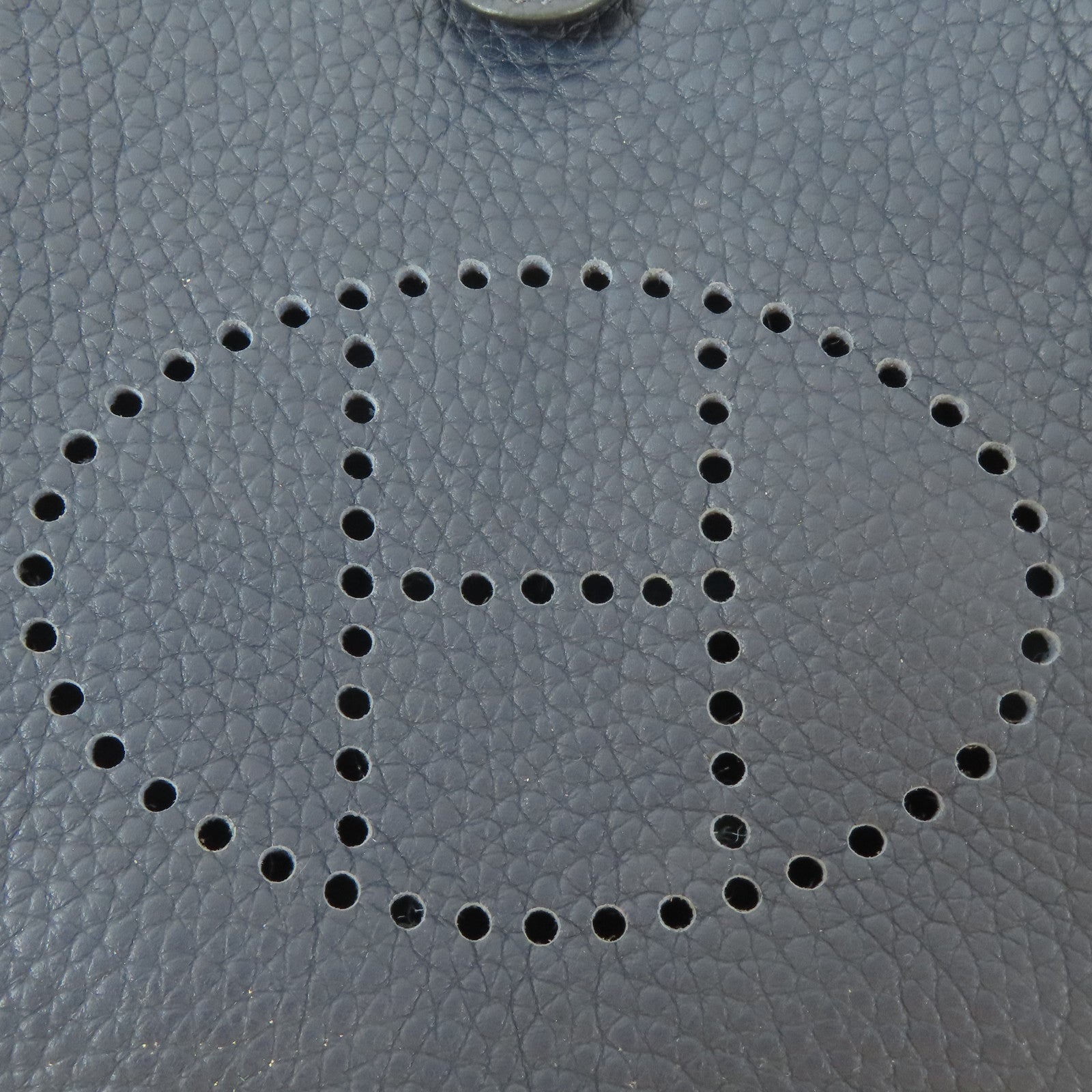 HERMES Clemence皮革Evelyne TPM銀扣肩背袋Bleu Nuit/深夜藍色