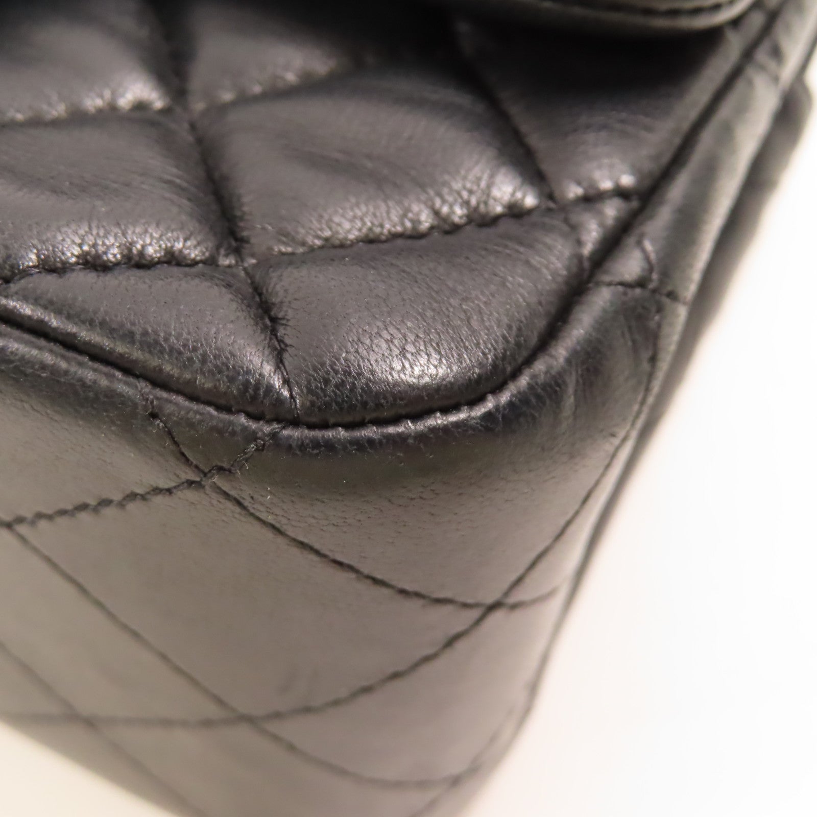 CHANEL 羊皮皮革Mini Classic 17銀扣肩背袋黑色