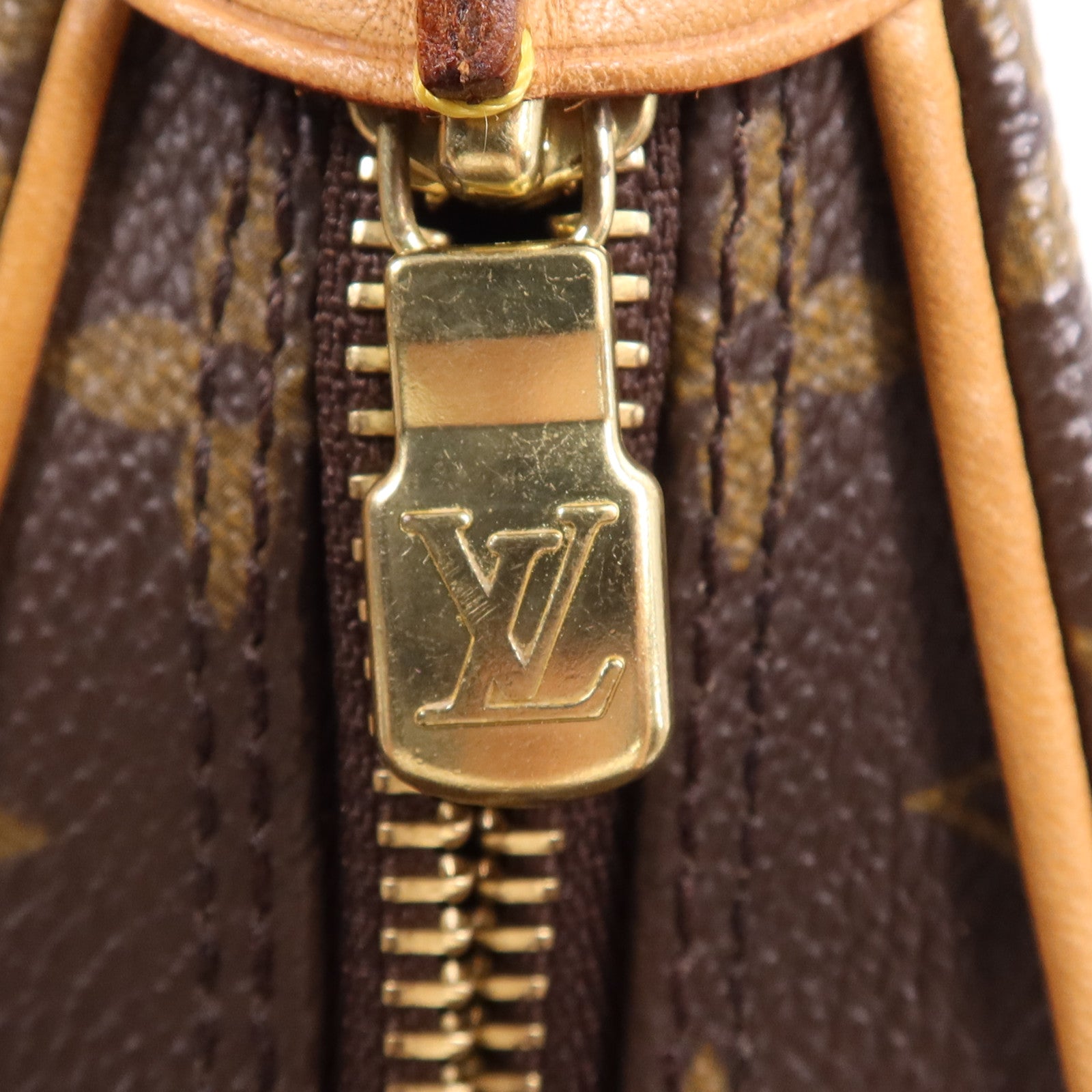 LOUIS VUITTON Monogram Boulogne肩背袋