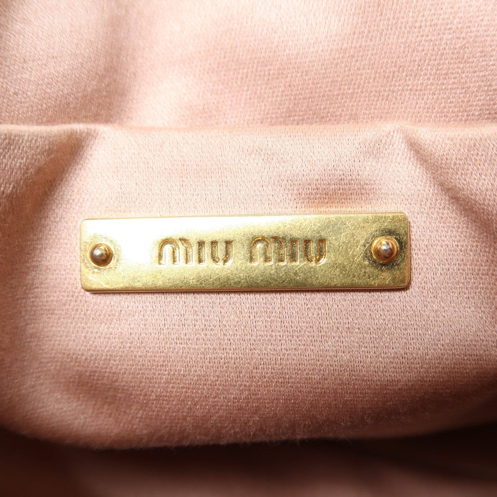 Miu Miu 羊皮皮革Hand Bag金扣手挽袋黑色